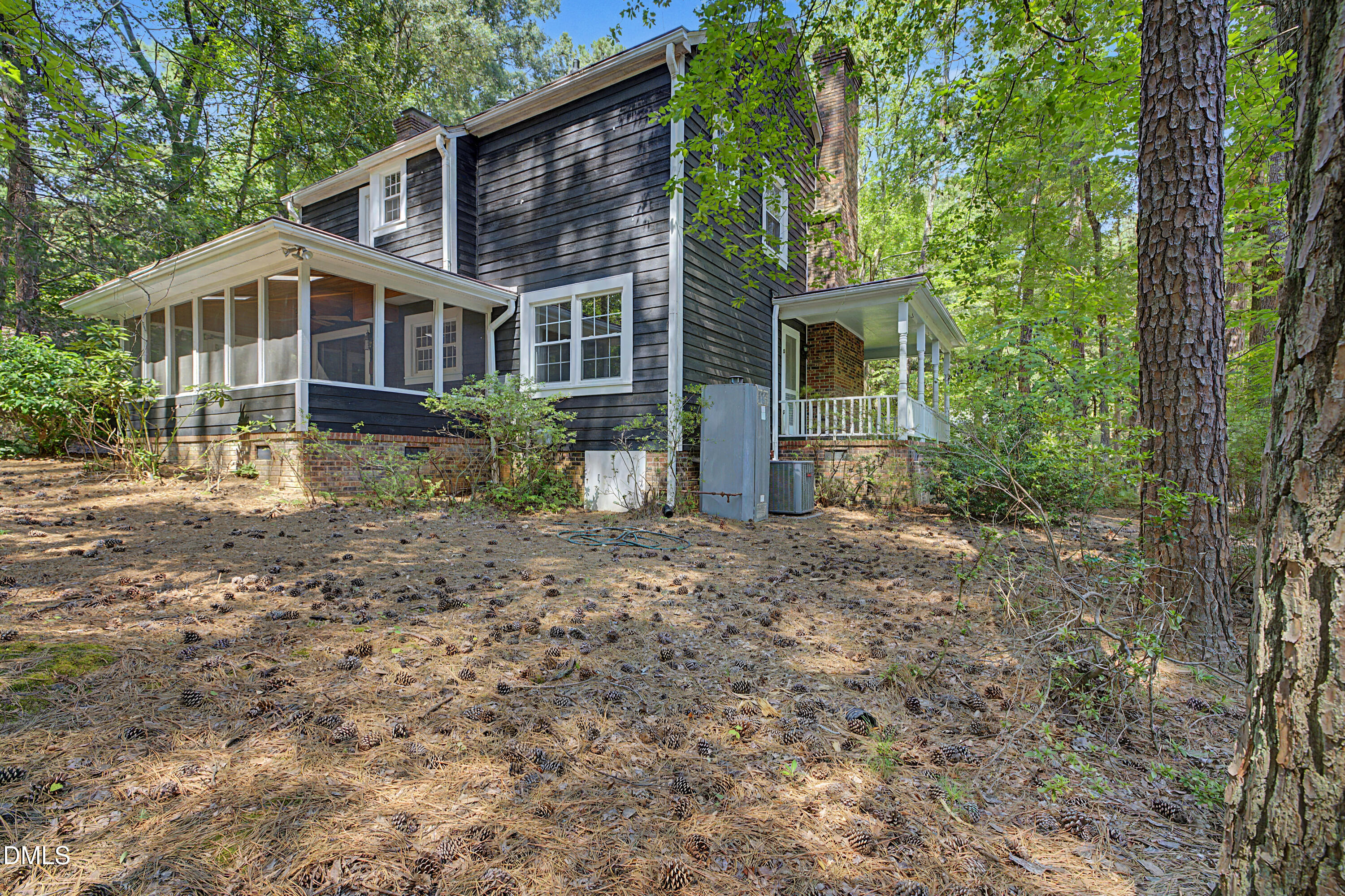 132 Kingston Drive Property Photo 4