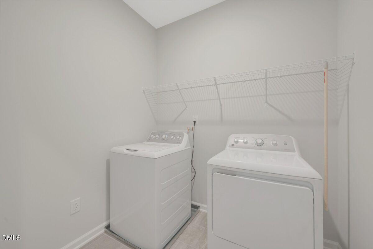 2919 Richardson Road Property Photo 15