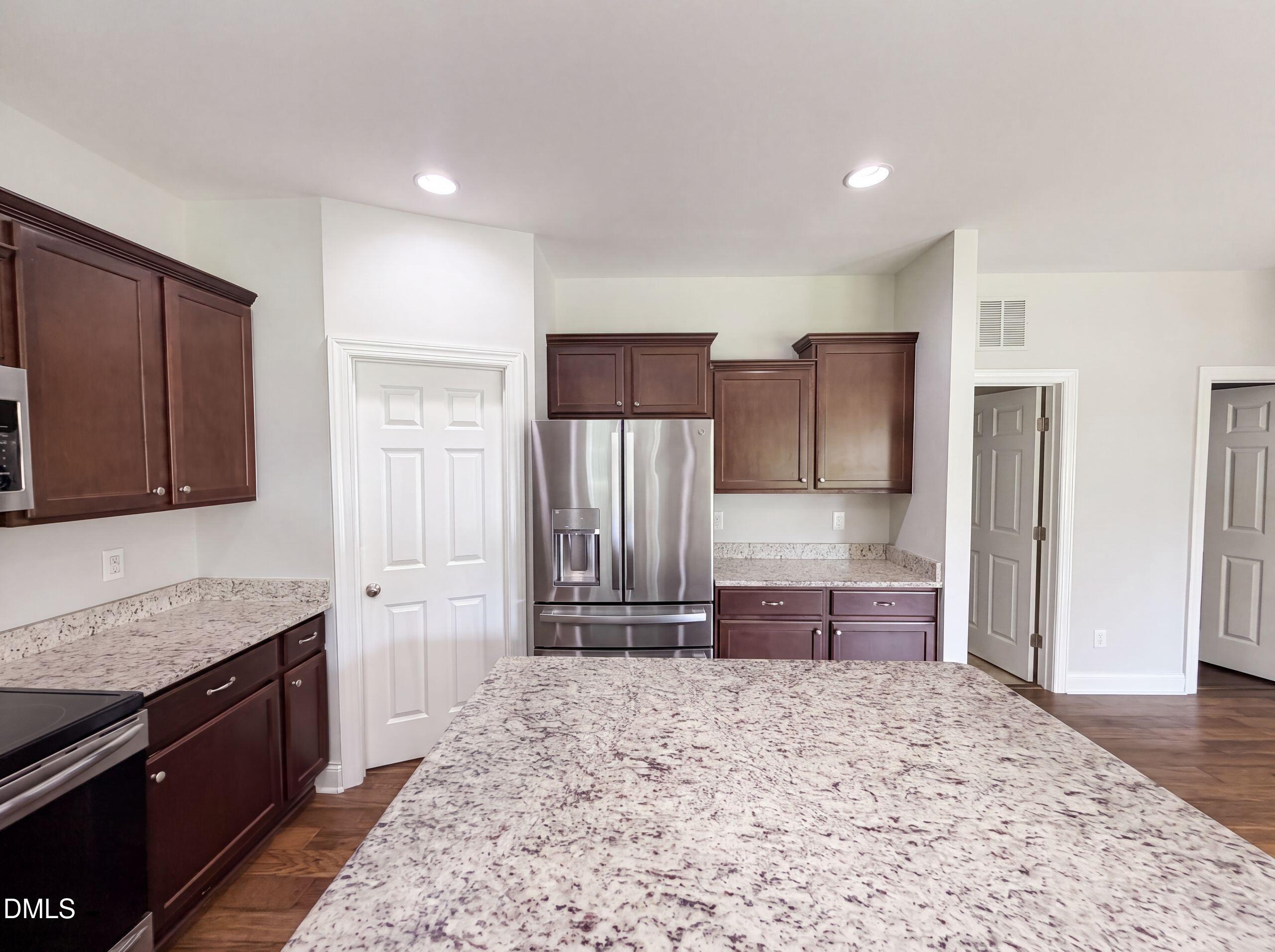 2501 Gray Hawk Trail Property Photo 7