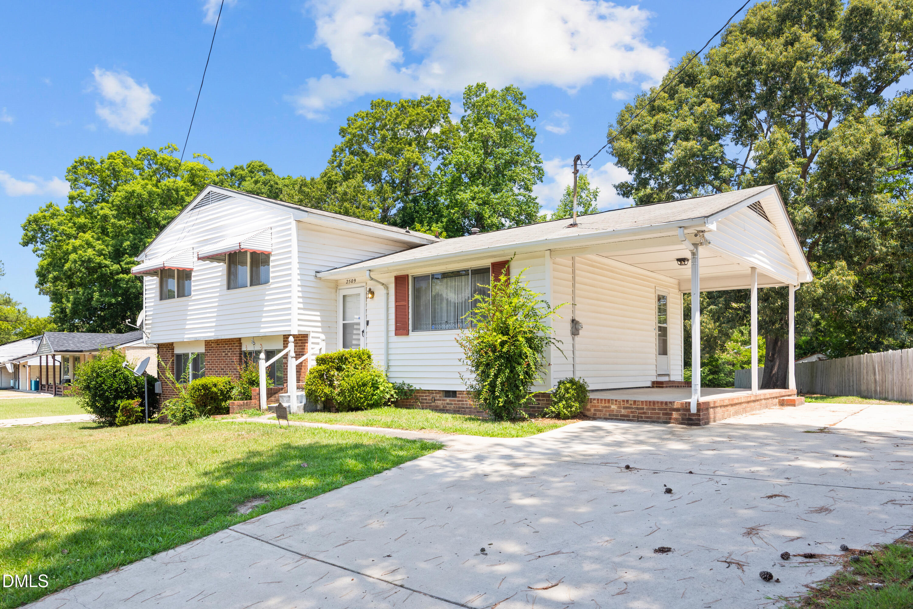 2509 Rock Quarry Road Property Photo 1