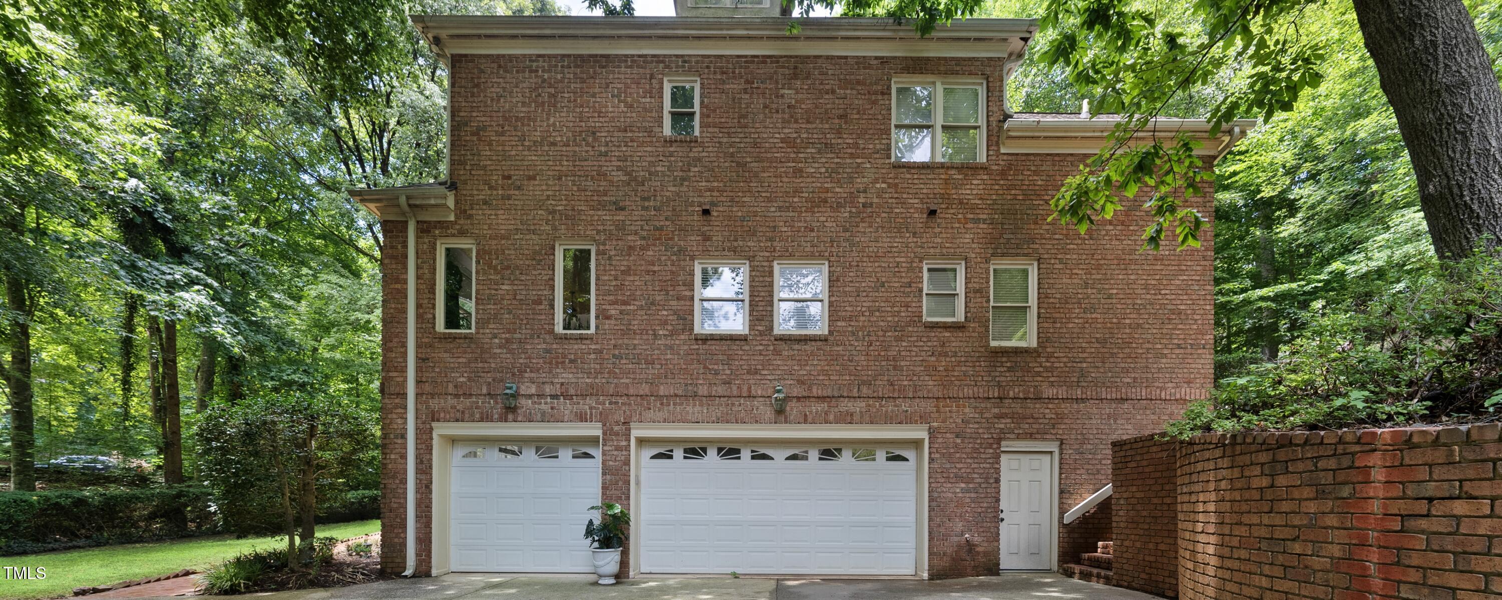 106 Birkhaven Drive Property Photo 12