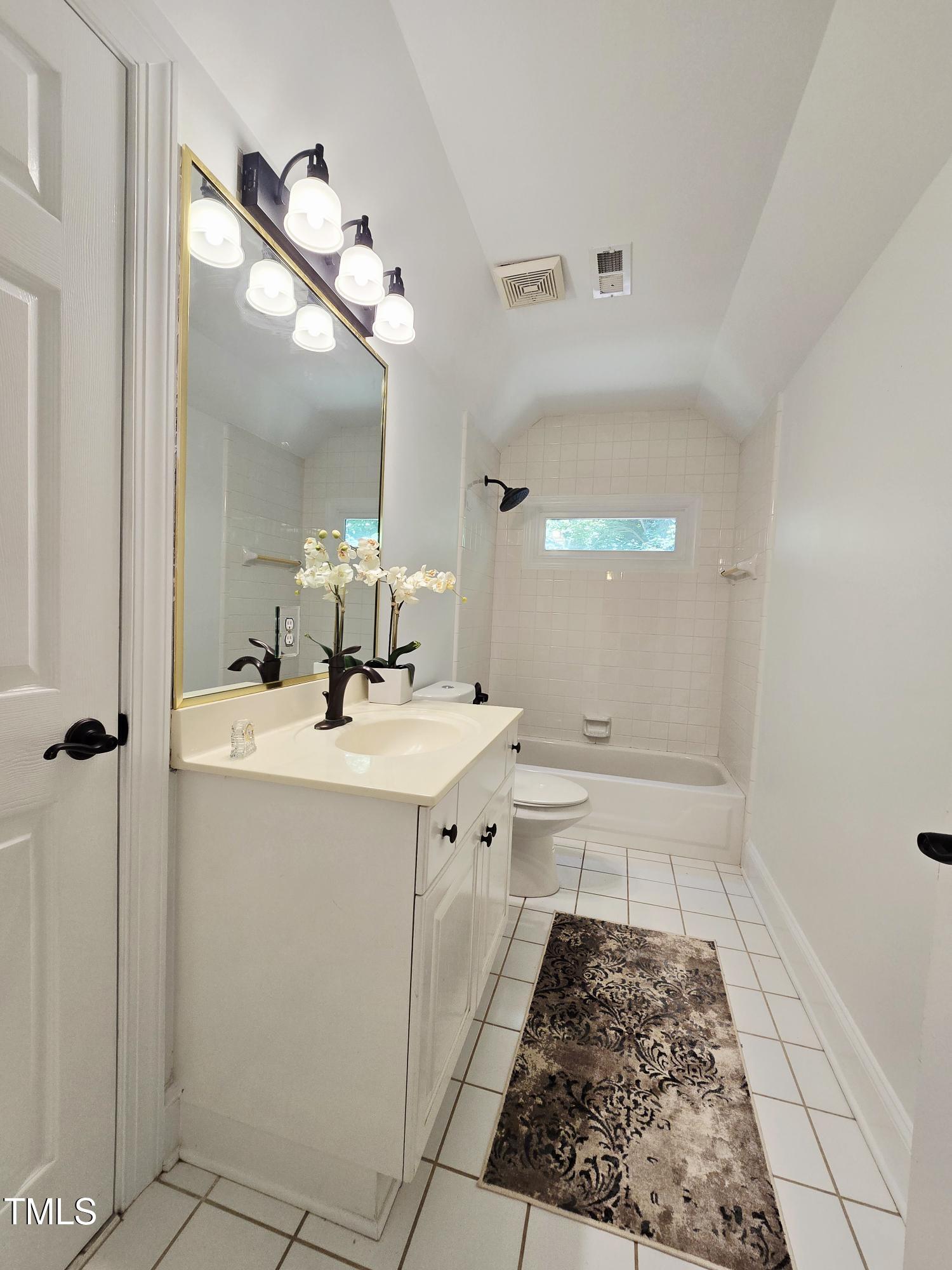 106 Birkhaven Drive Property Photo 42