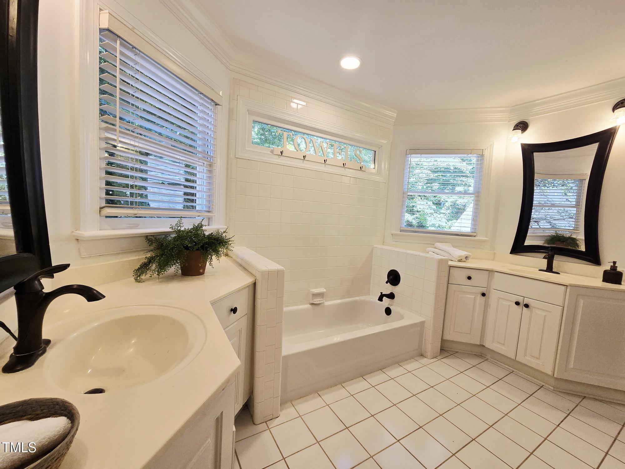 106 Birkhaven Drive Property Photo 43