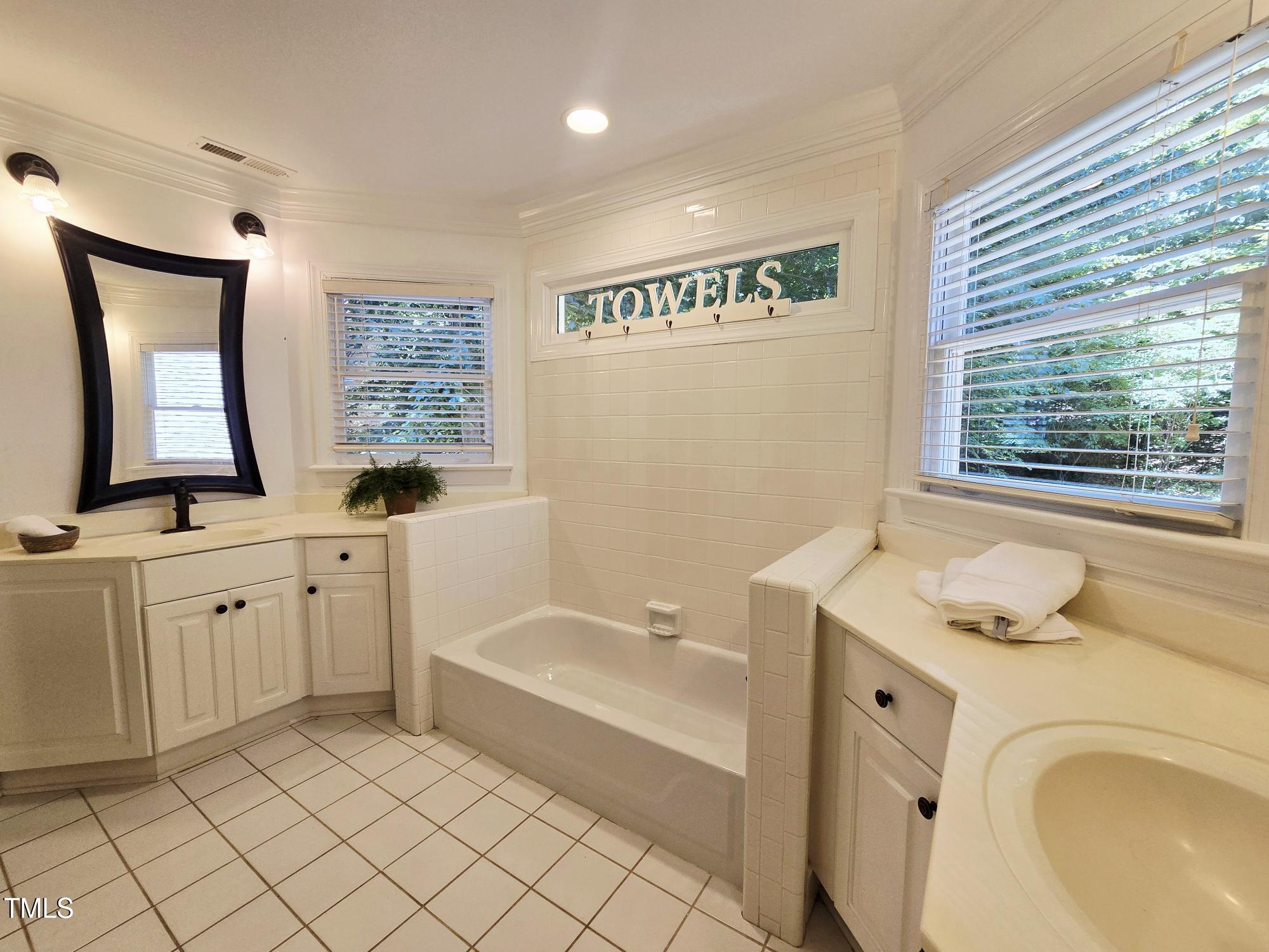 106 Birkhaven Drive Property Photo 44