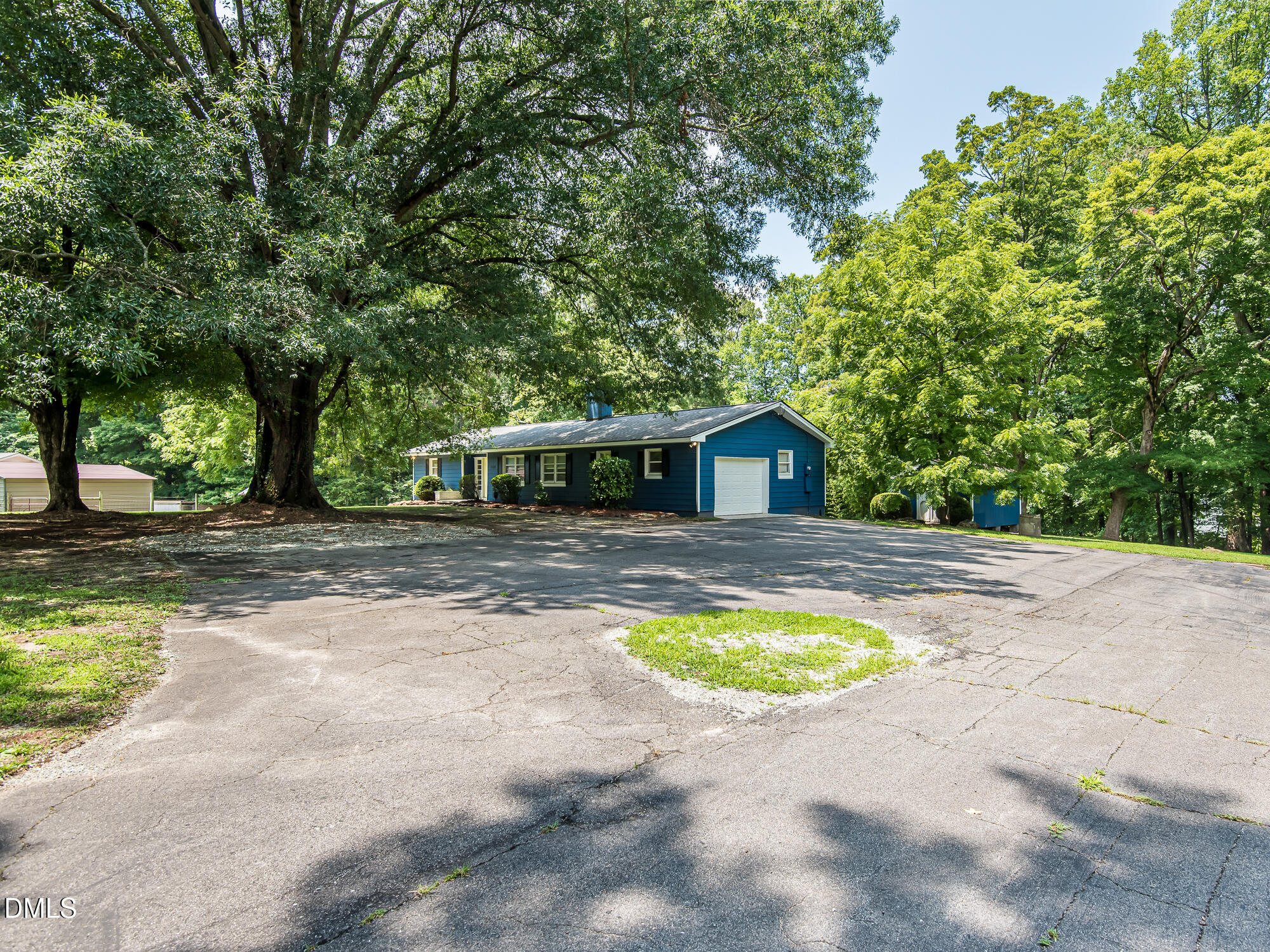 12529 Norwood Road Property Photo 4