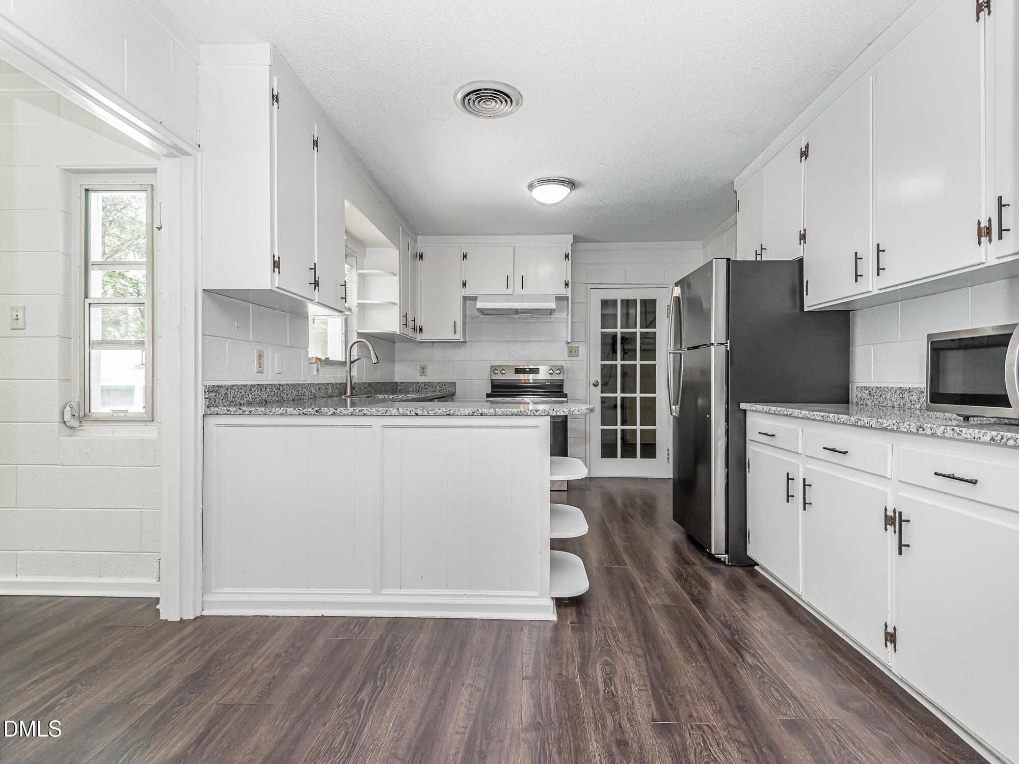 12529 Norwood Road Property Photo 11