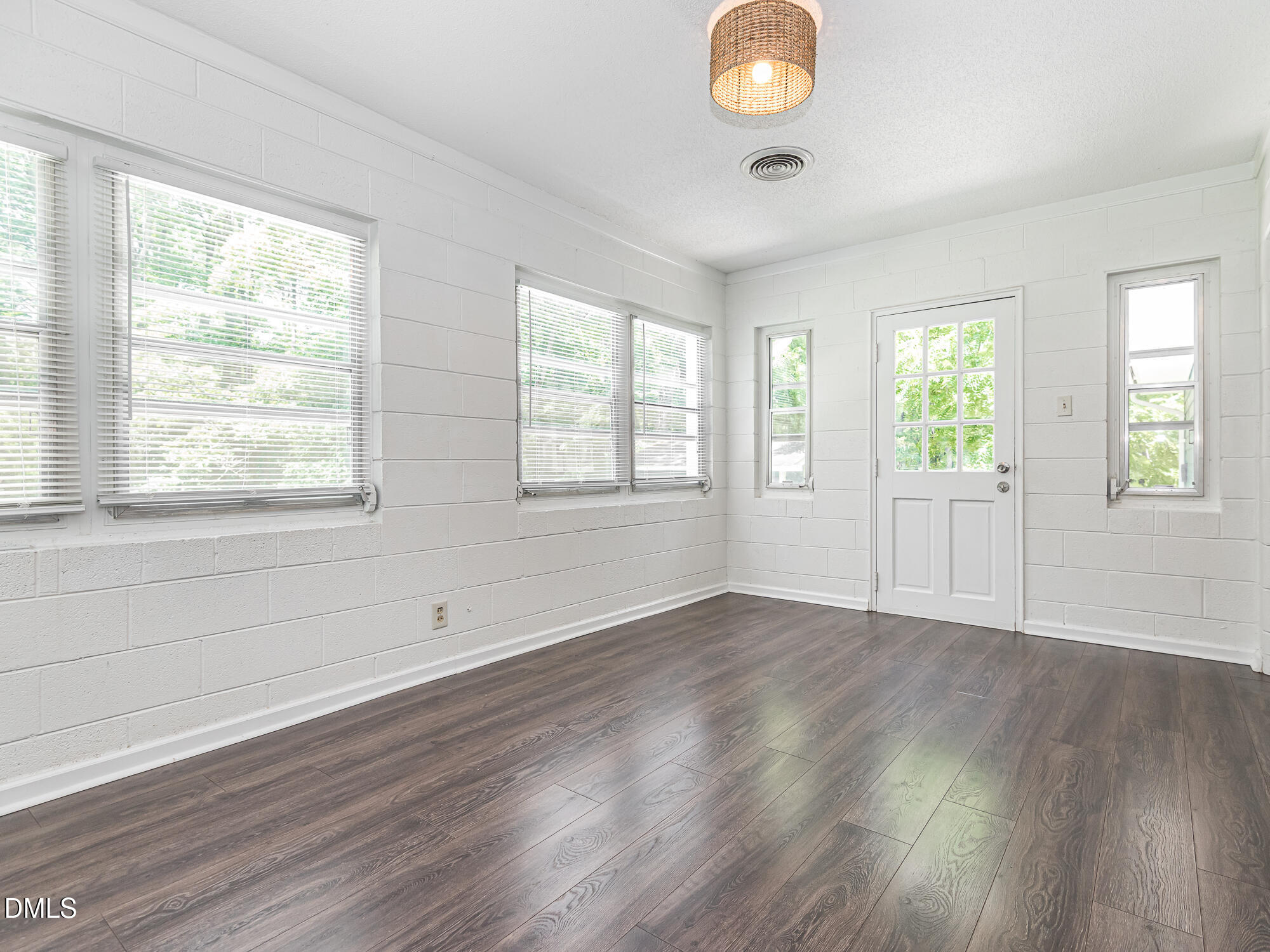 12529 Norwood Road Property Photo 14