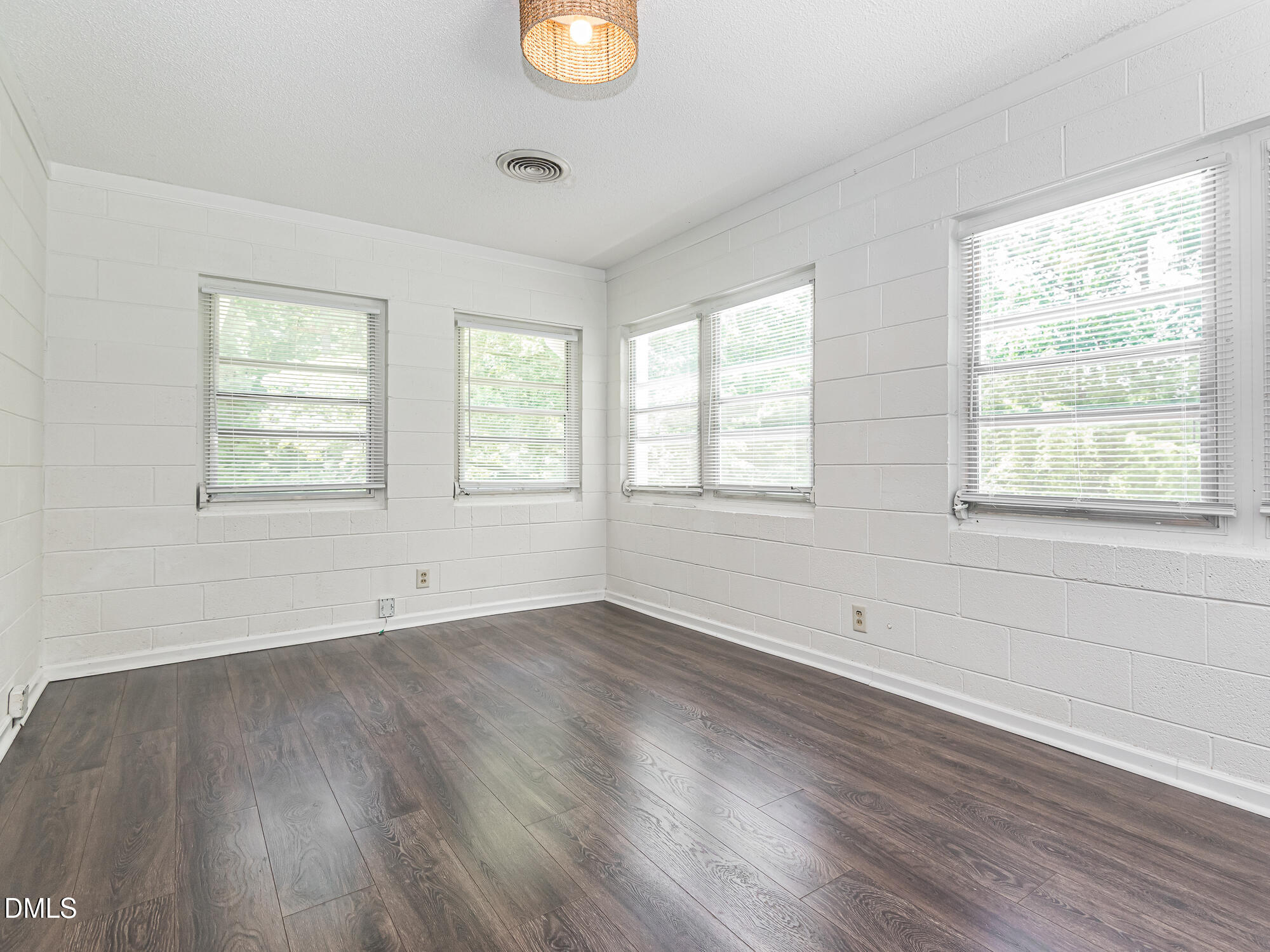 12529 Norwood Road Property Photo 15