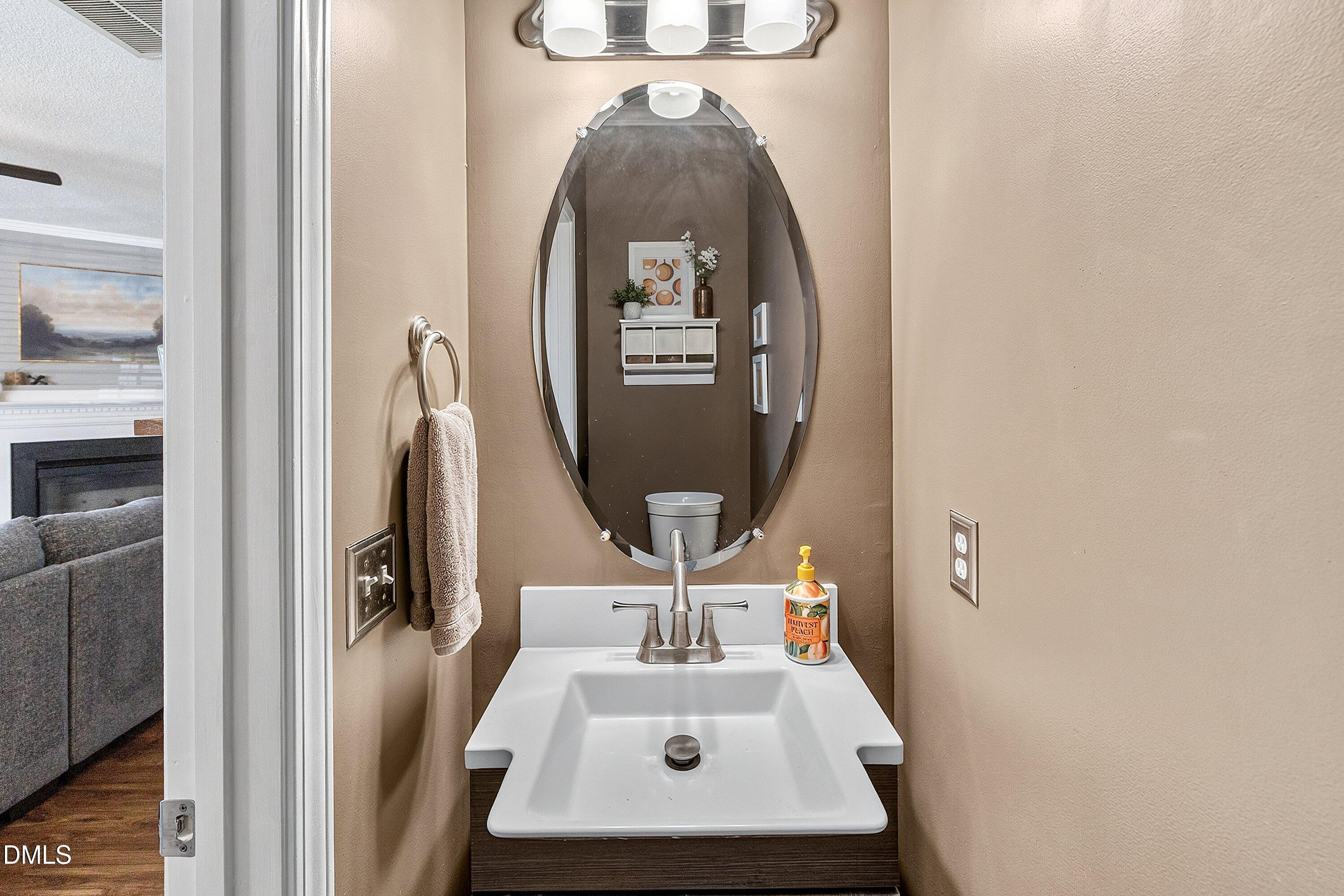 2917 Gross Avenue Property Photo 8