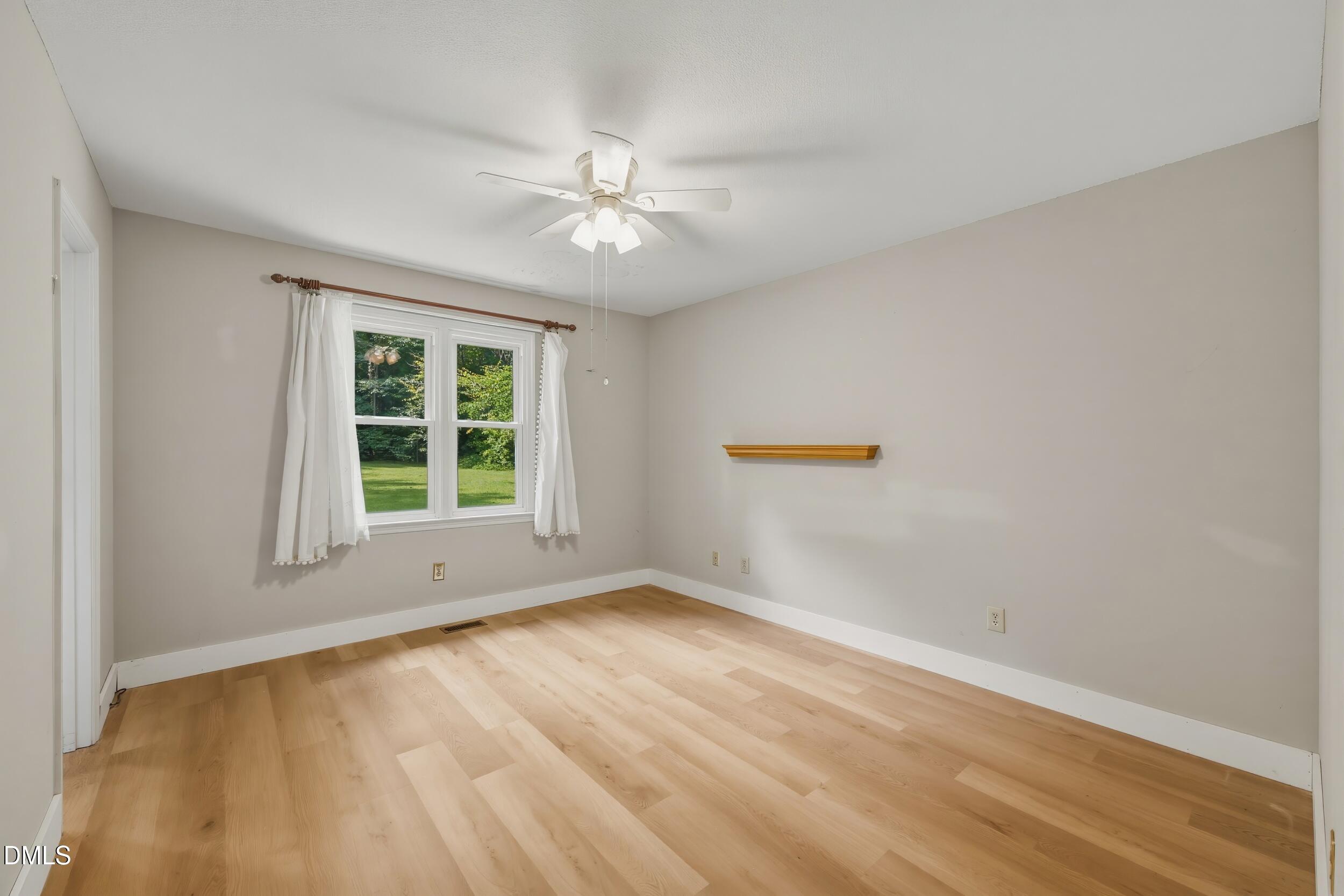 132 Leeway Court Property Photo 21