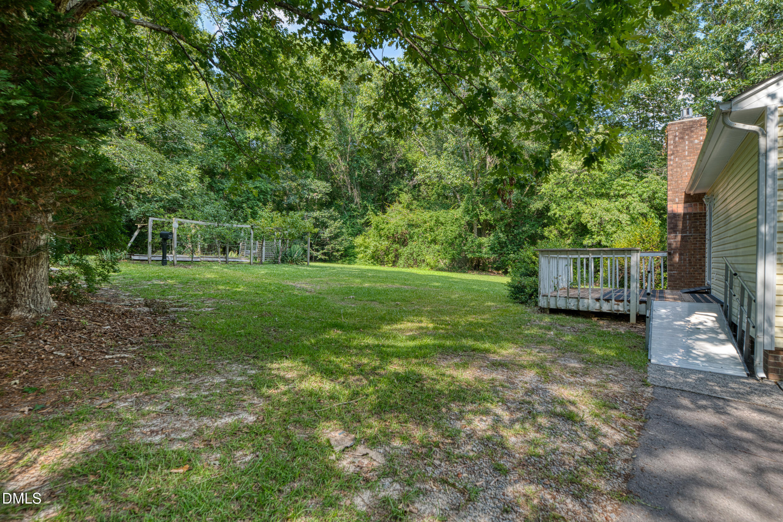 132 Leeway Court Property Photo 28