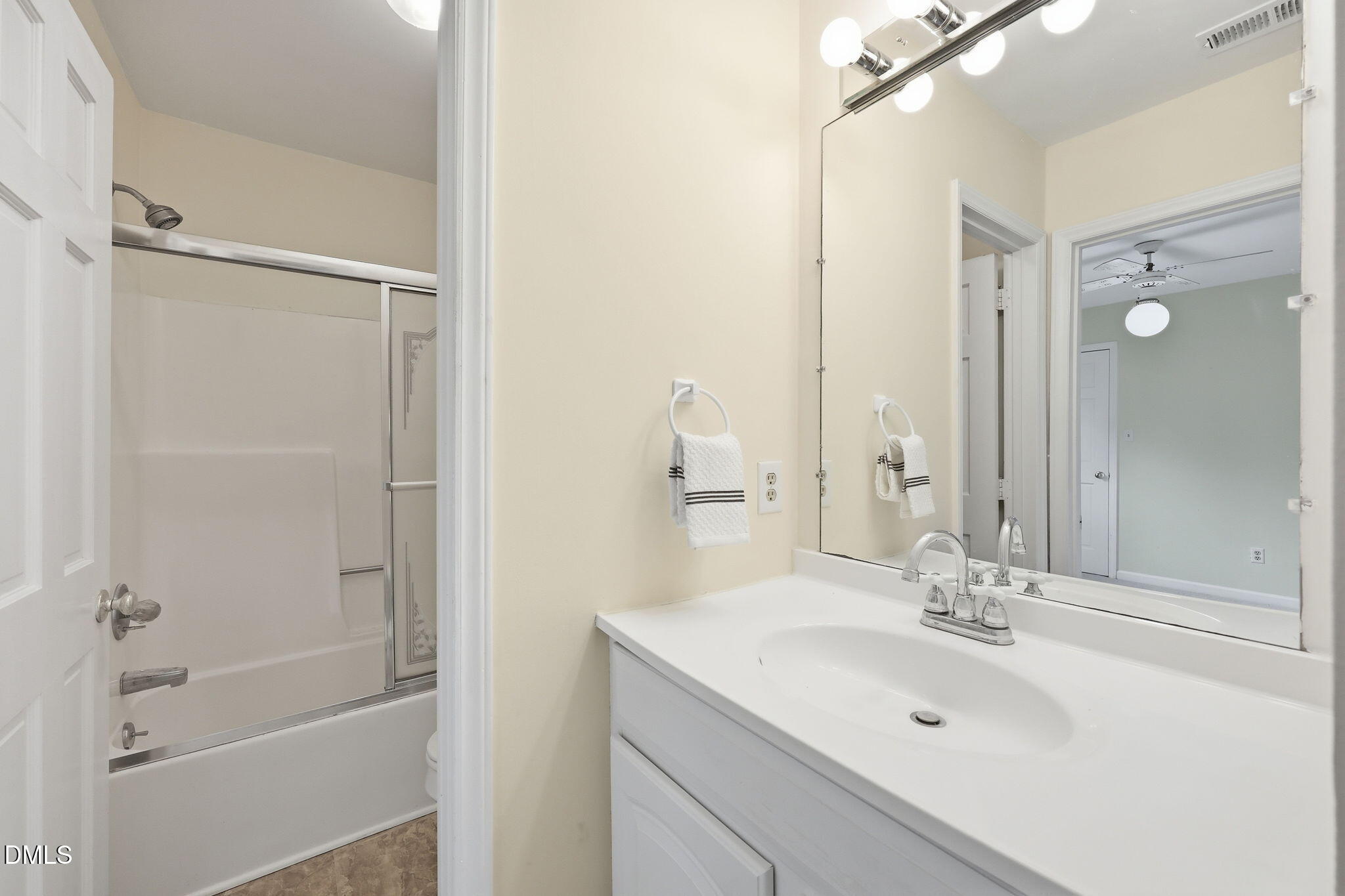 6624 English Ivy Lane Property Photo 32