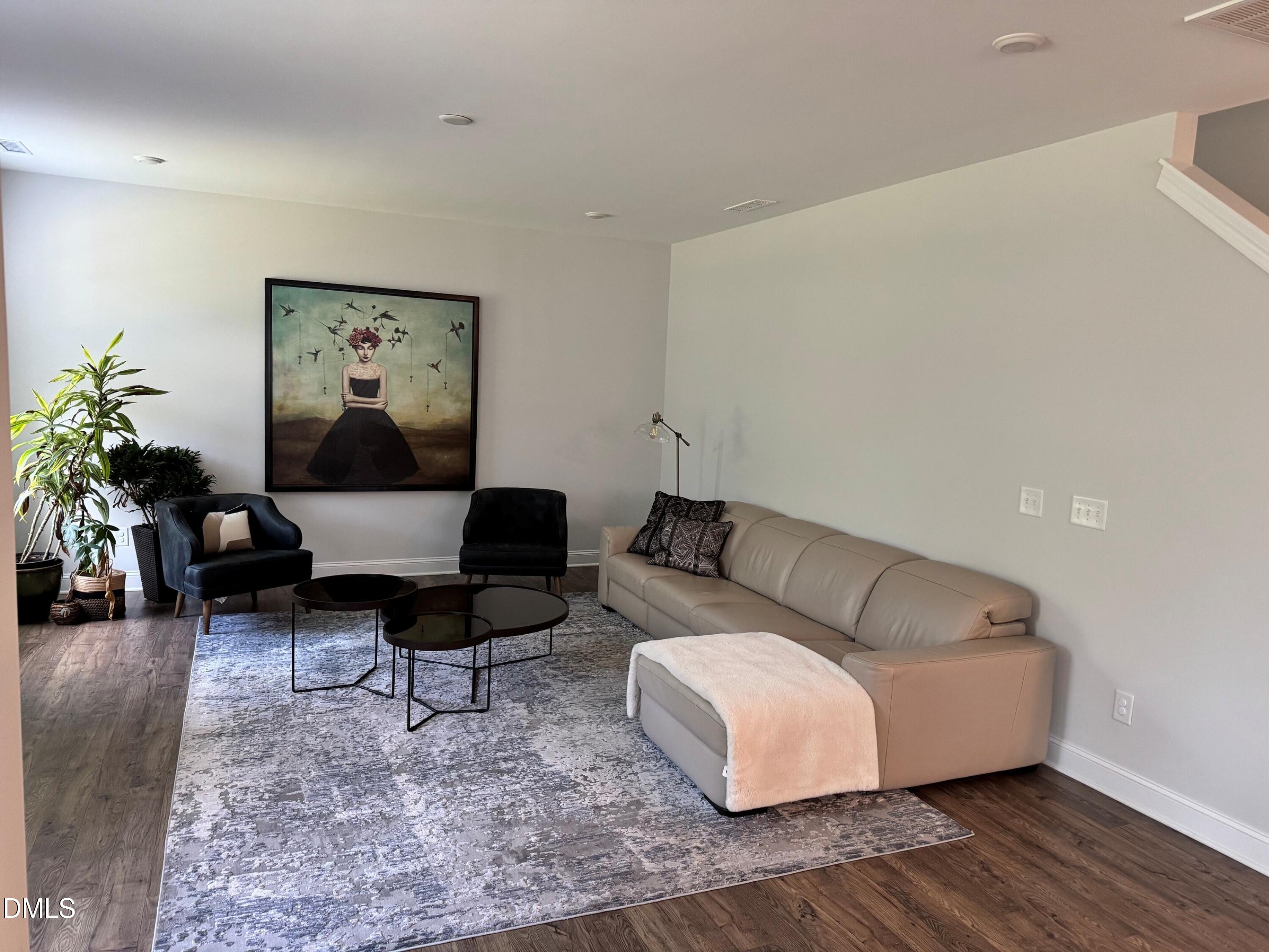 123 Pepperwood Way Property Photo 3