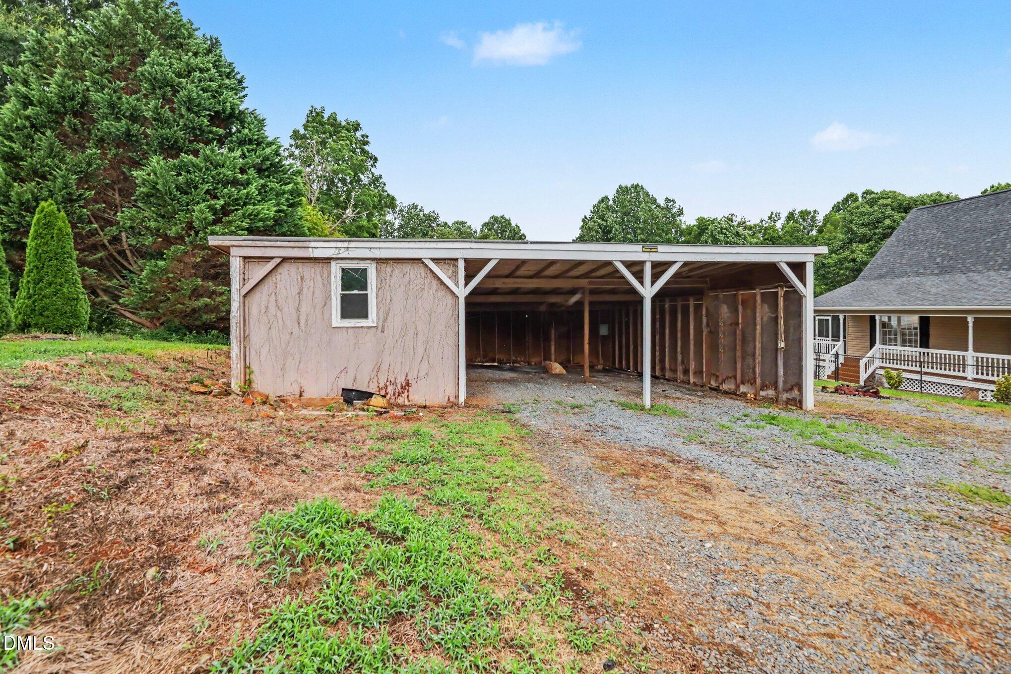 5714 Rolling Meadows Road Property Photo 12