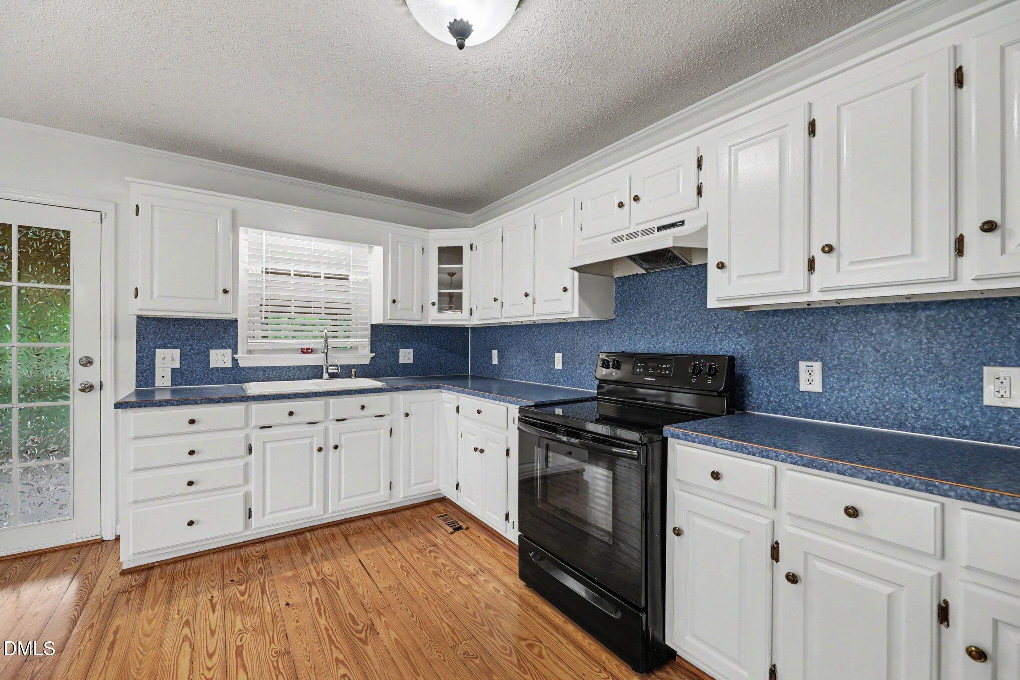 5714 Rolling Meadows Road Property Photo 23