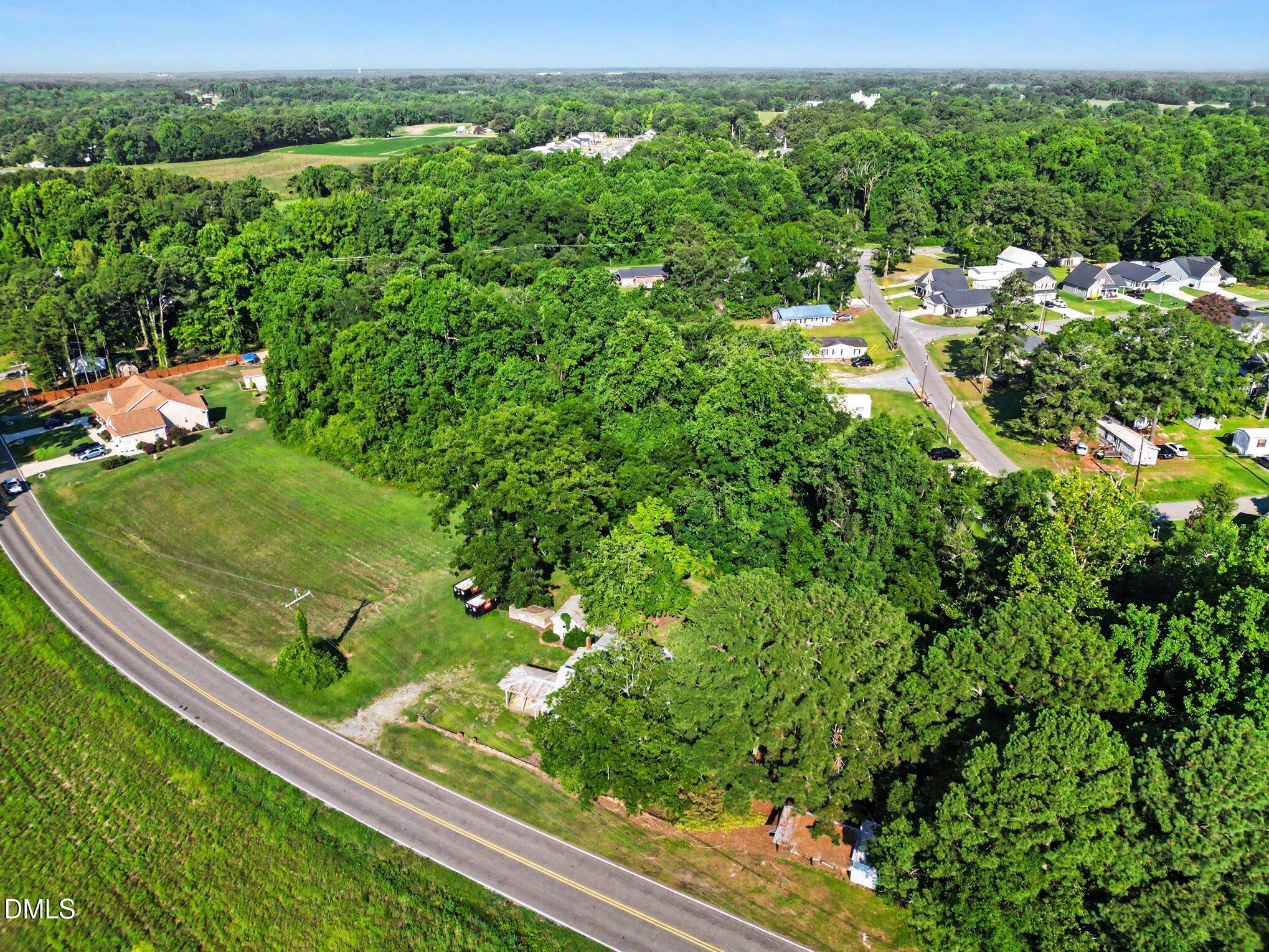 113 Allendale Property Photo 4