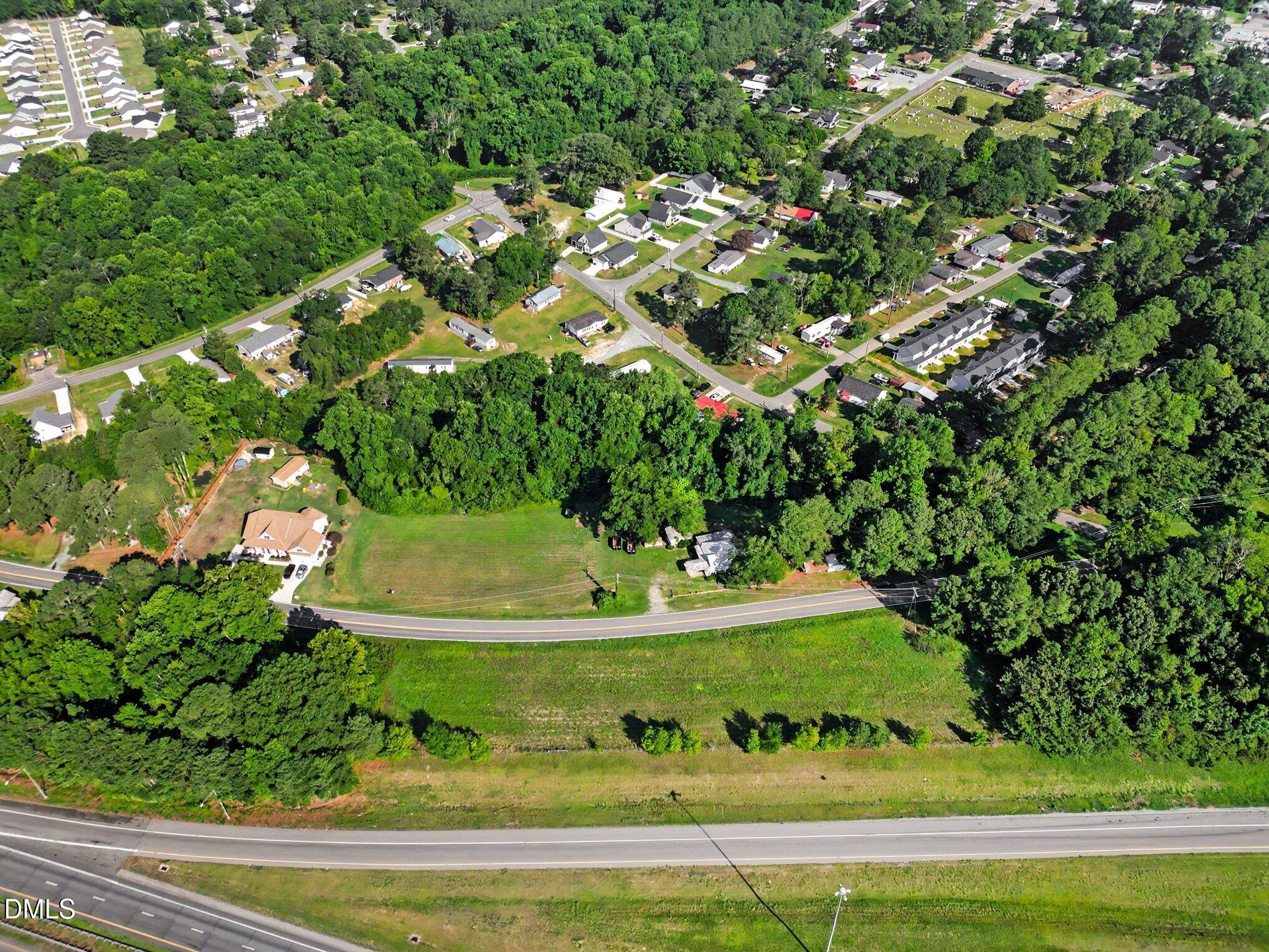 113 Allendale Property Photo 9