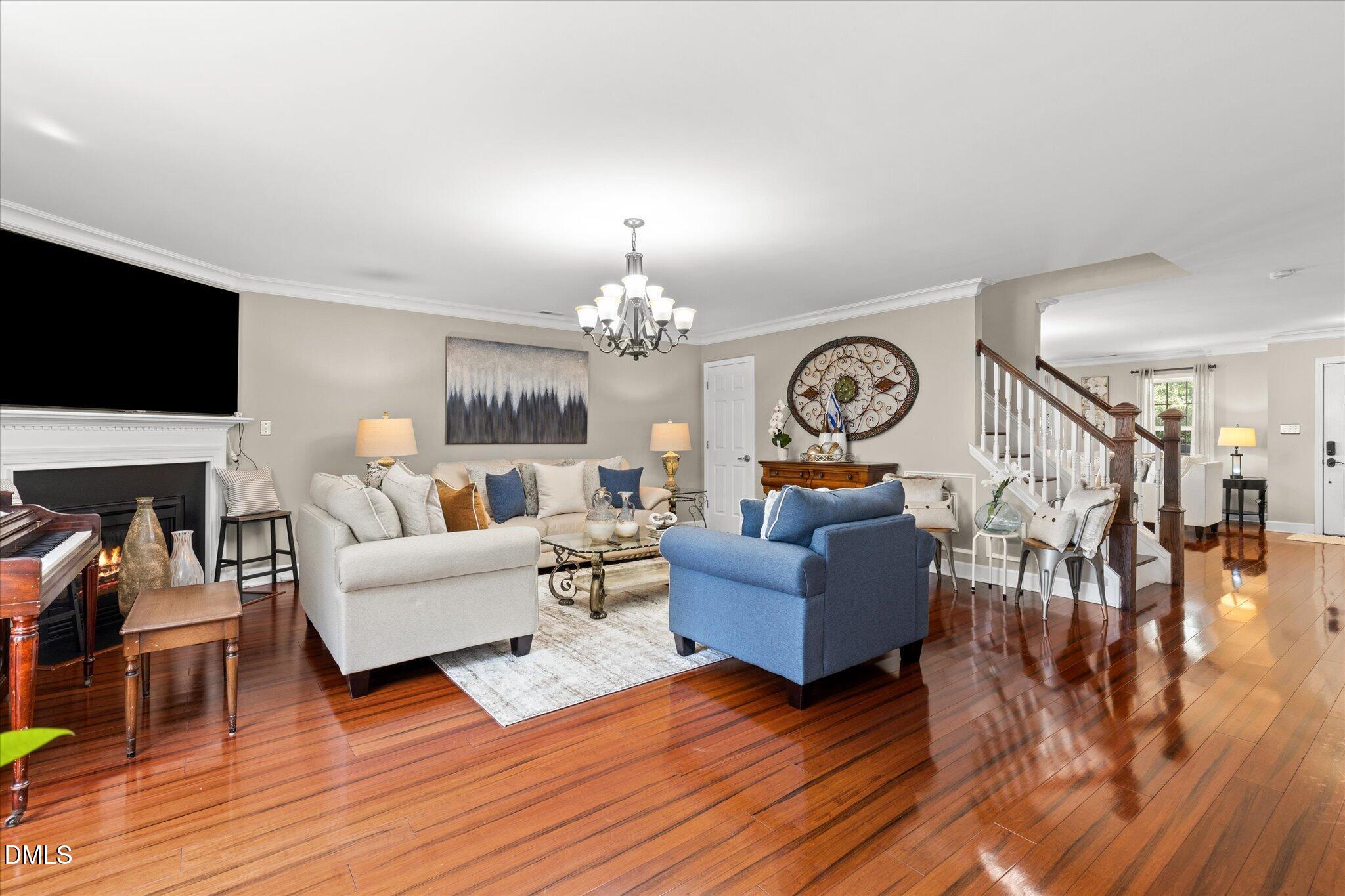 5304 Seaspray Lane Property Photo 11