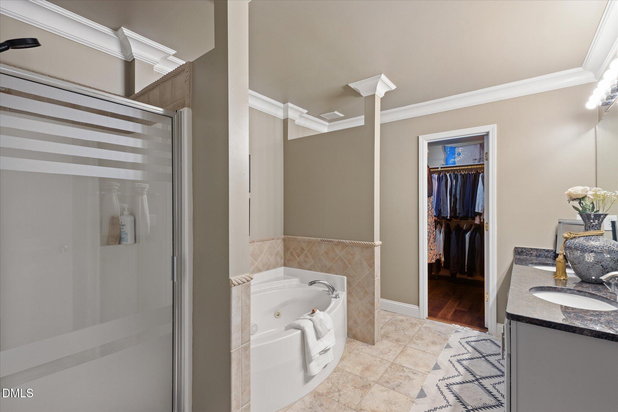 5304 Seaspray Lane Property Photo 27