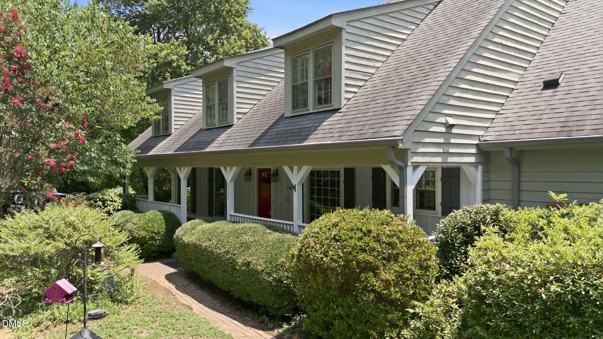 8704 Danbury Circle Property Photo 2