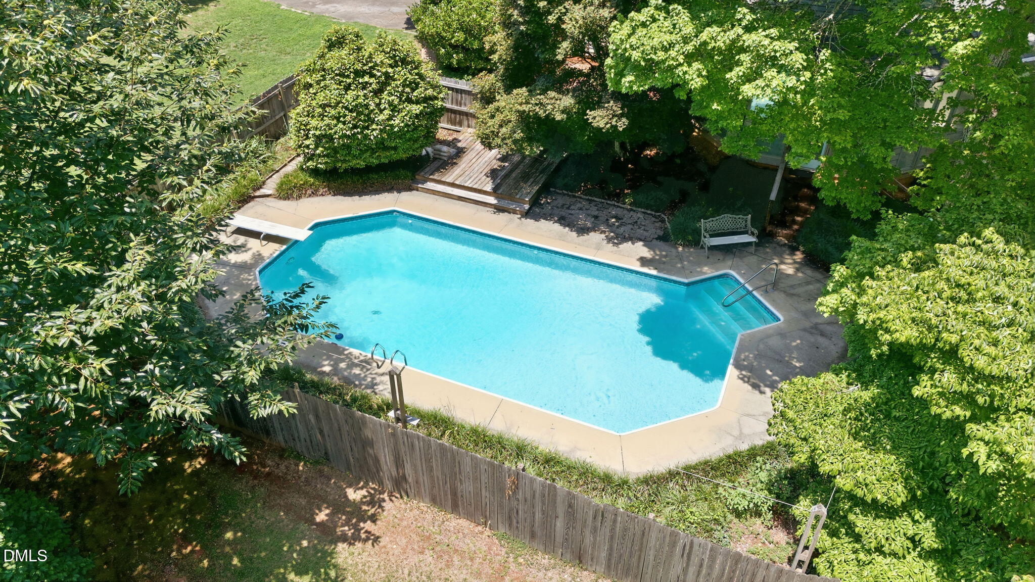 8704 Danbury Circle Property Photo 10