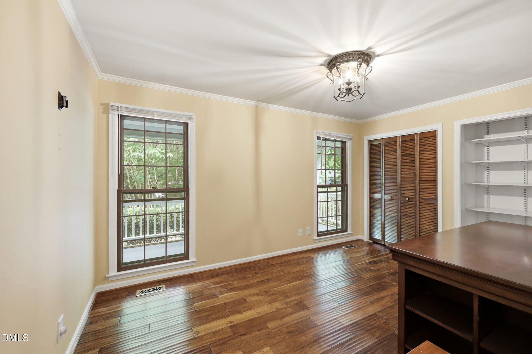 8704 Danbury Circle Property Photo 28