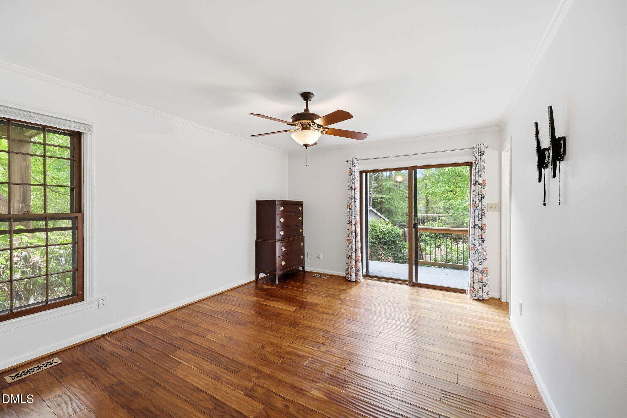 8704 Danbury Circle Property Photo 30