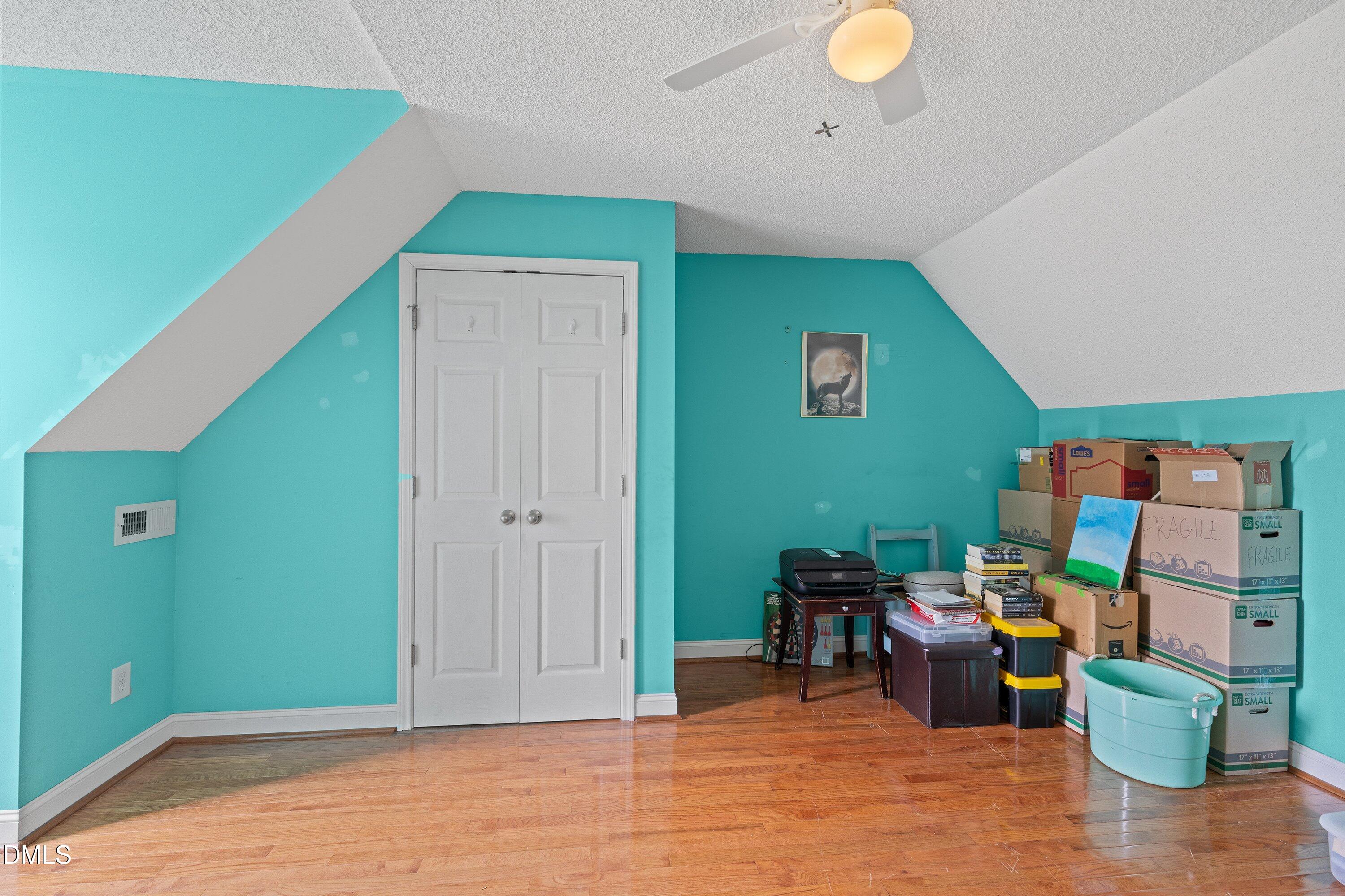 724 Iris Bryant Road Property Photo 28