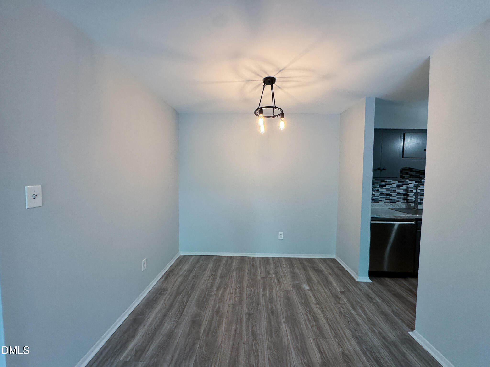 1287 Schaub Drive Property Photo 9