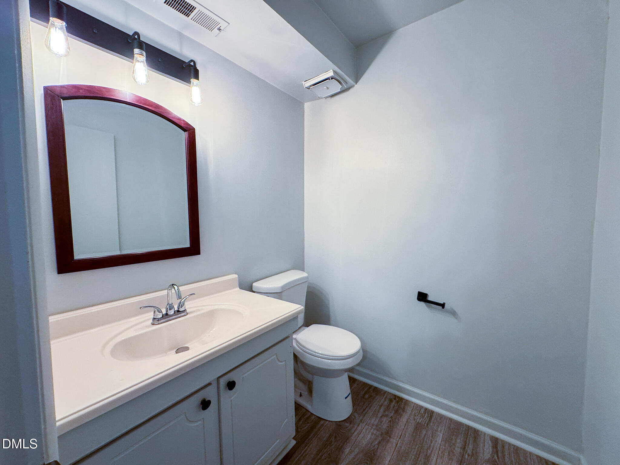 1287 Schaub Drive Property Photo 14