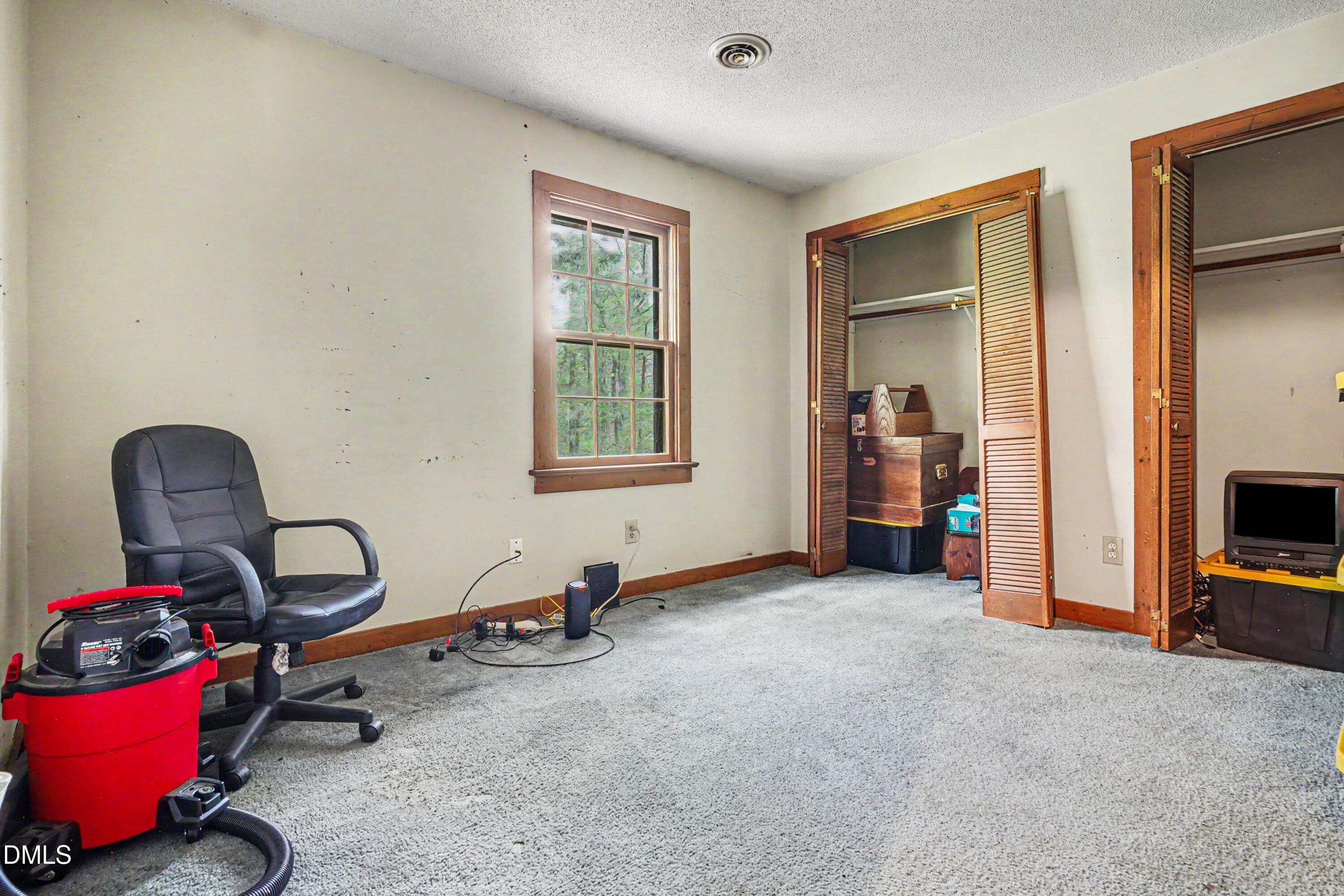 5200 Troutman Lane Property Photo 10