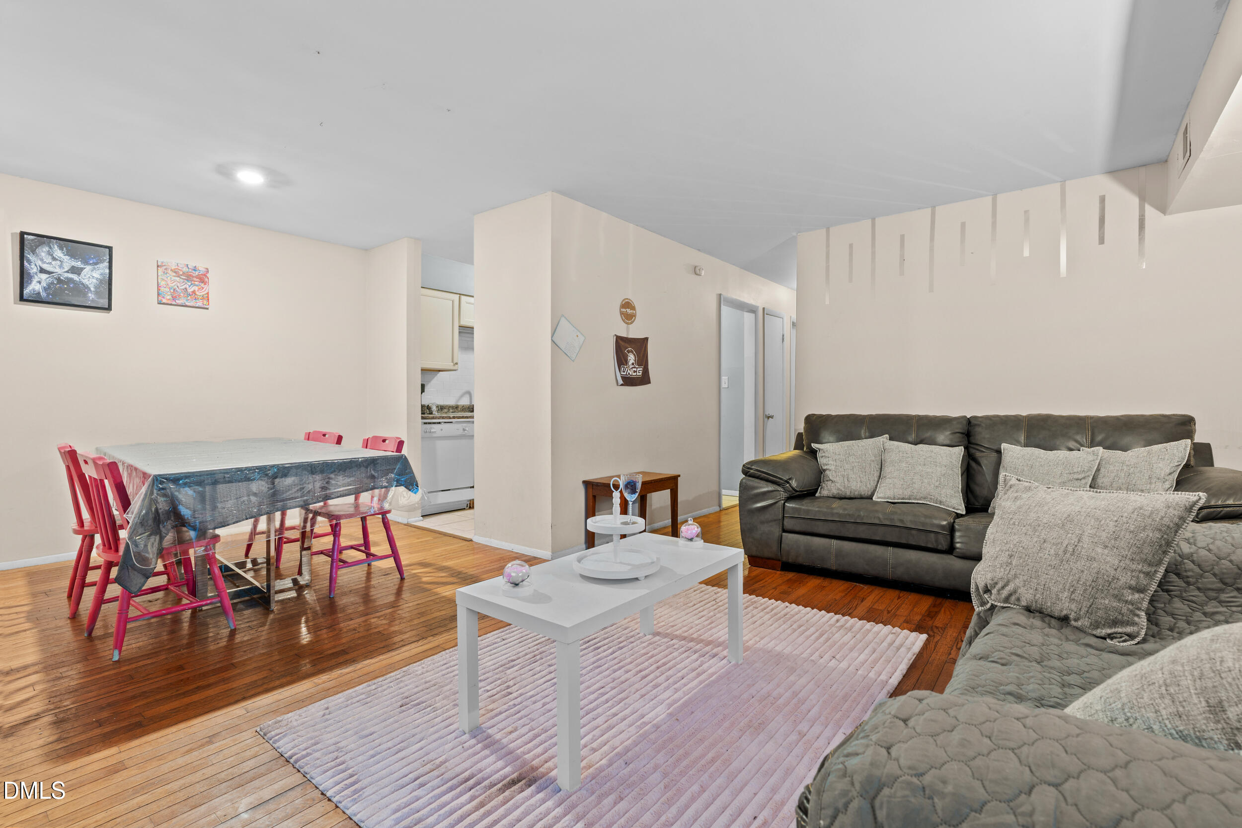 1208 Schaub Drive C Property Photo 3