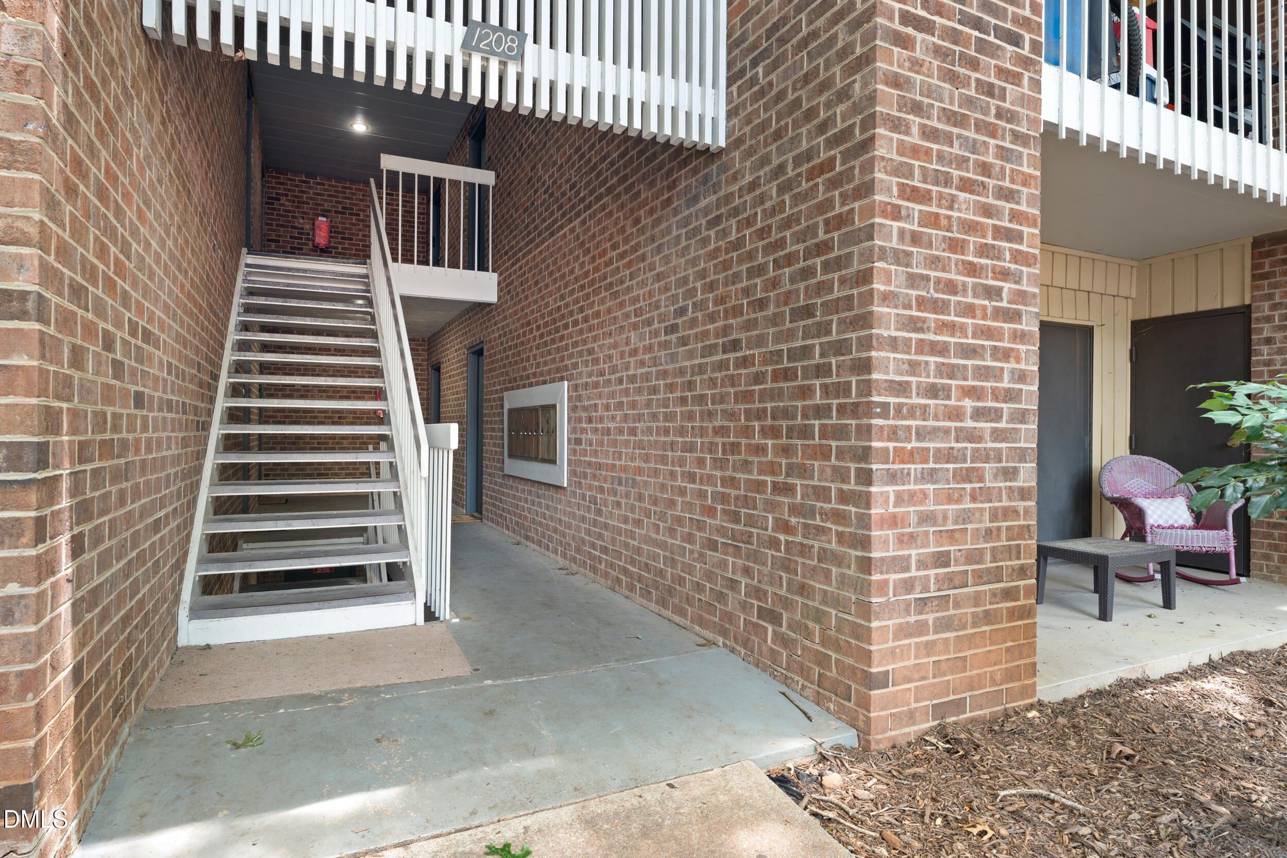 1208 Schaub Drive C Property Photo 21