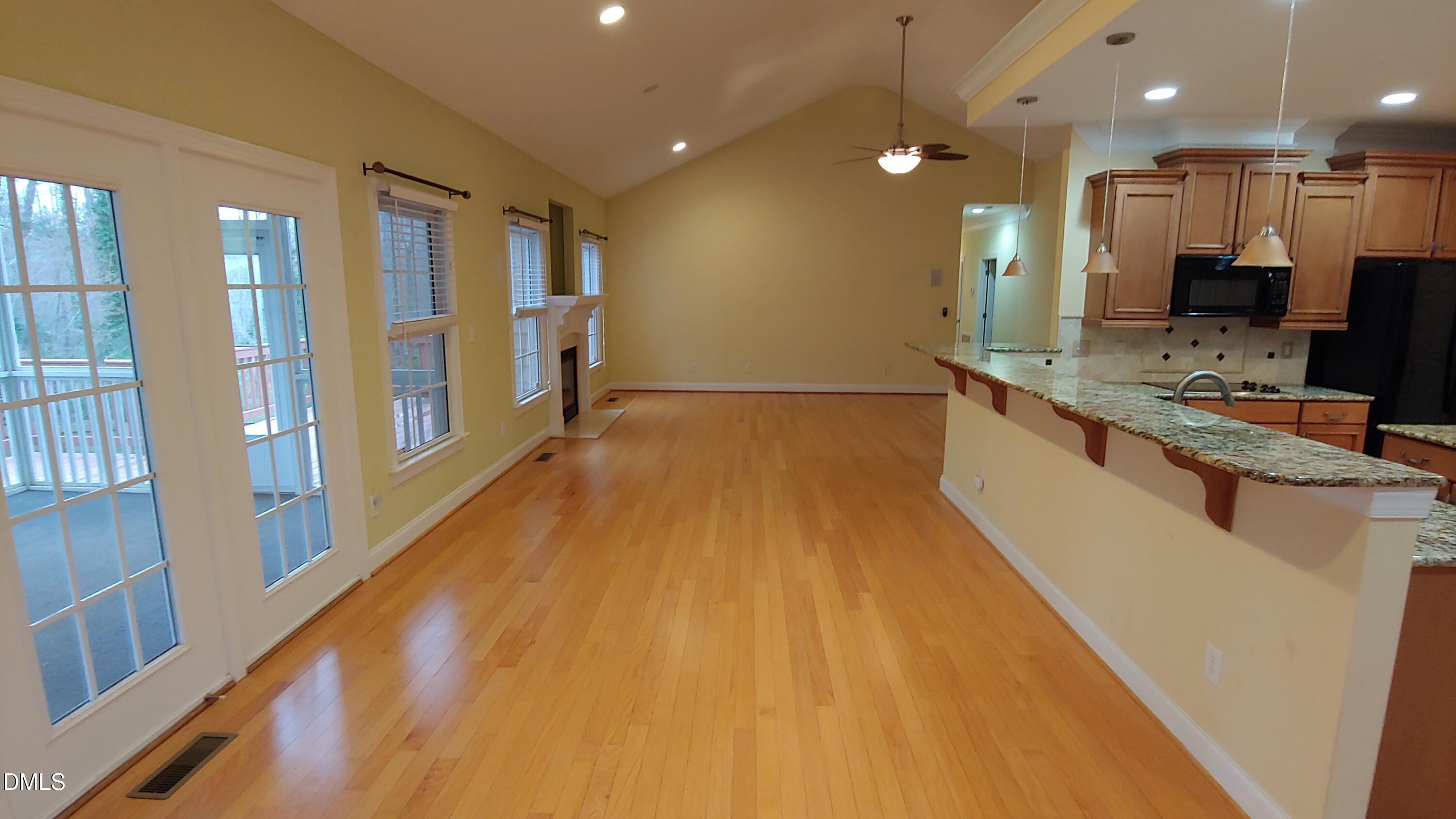 2809 Cowley Road Property Photo 5