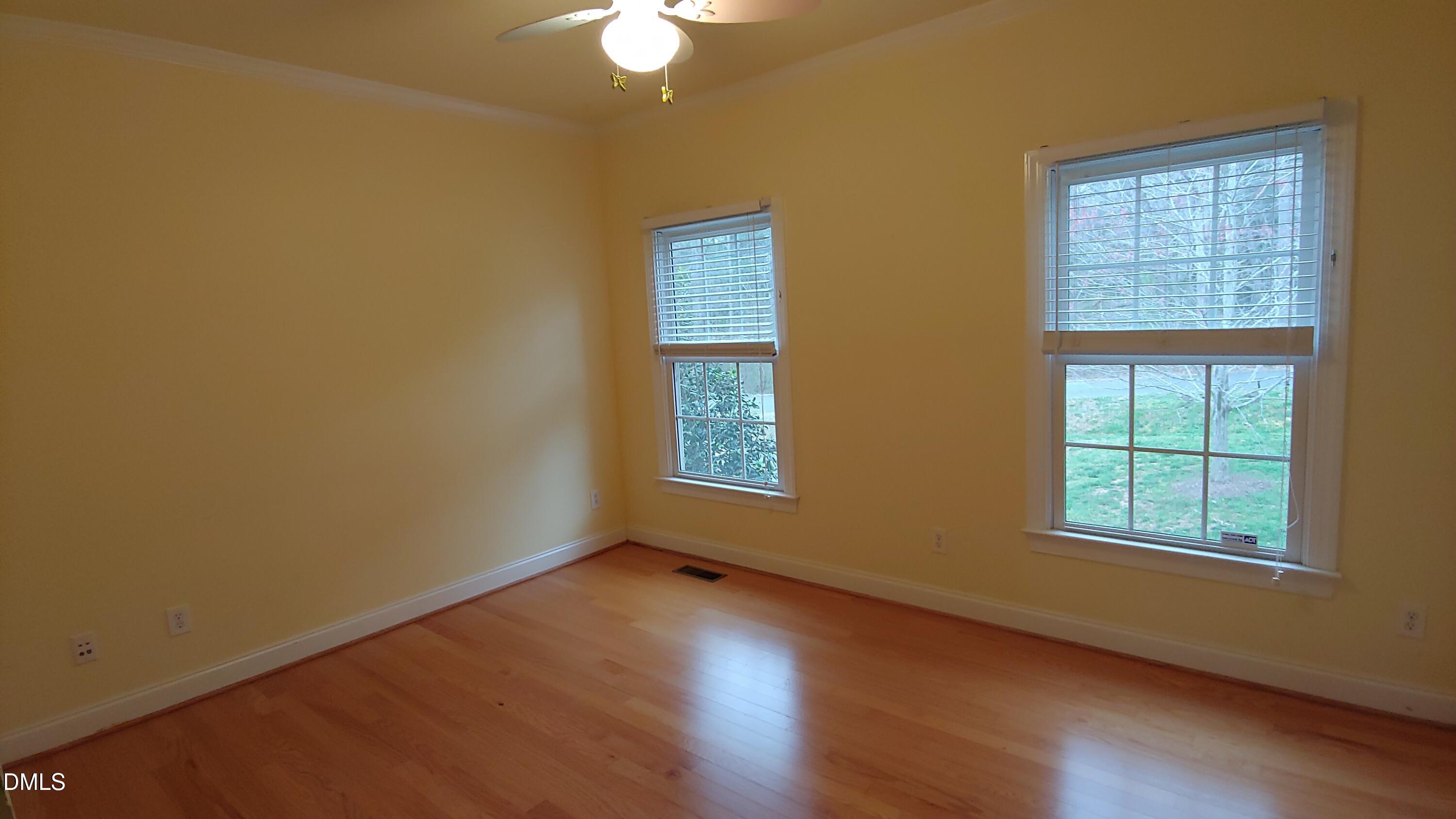 2809 Cowley Road Property Photo 11