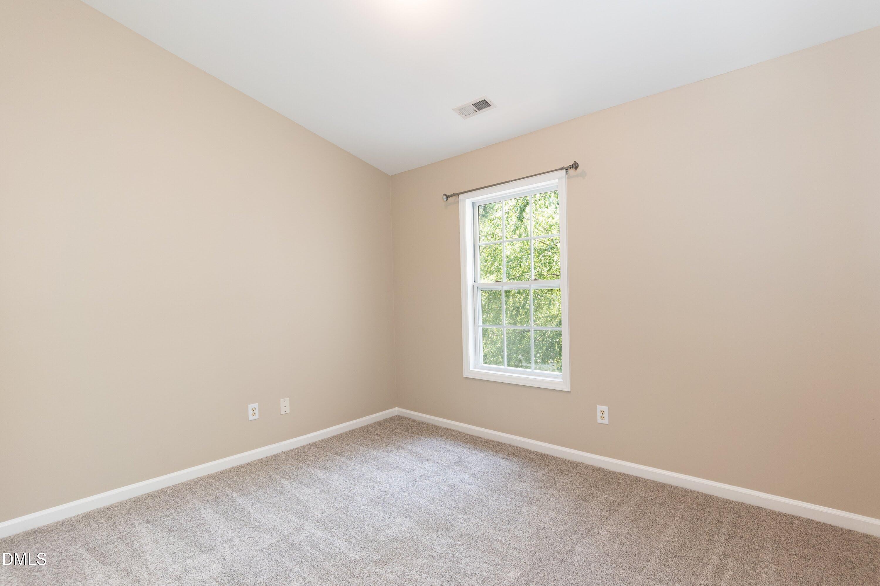 2900 Trailwood Pines Lane 301 Property Photo 24