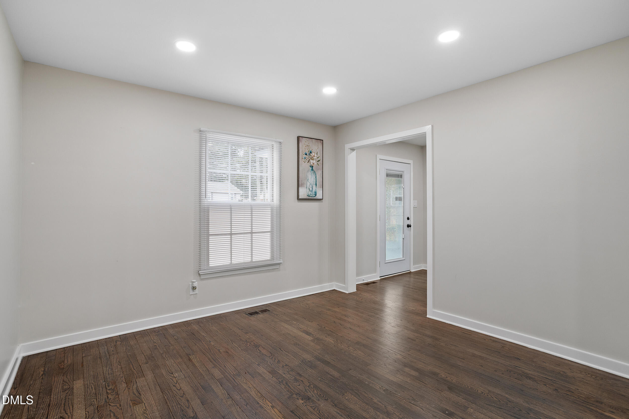 305 E Millbrook Road Property Photo 12