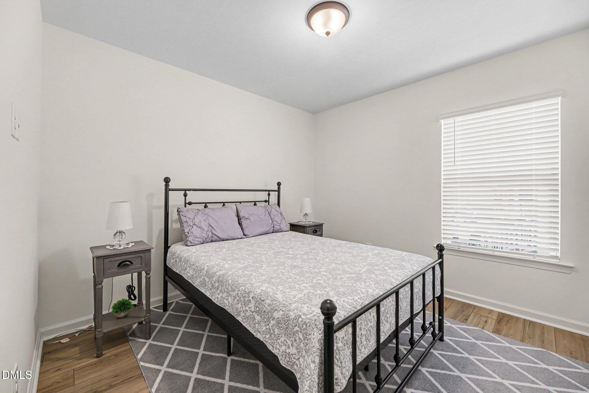 809 Emmer Street Property Photo 14