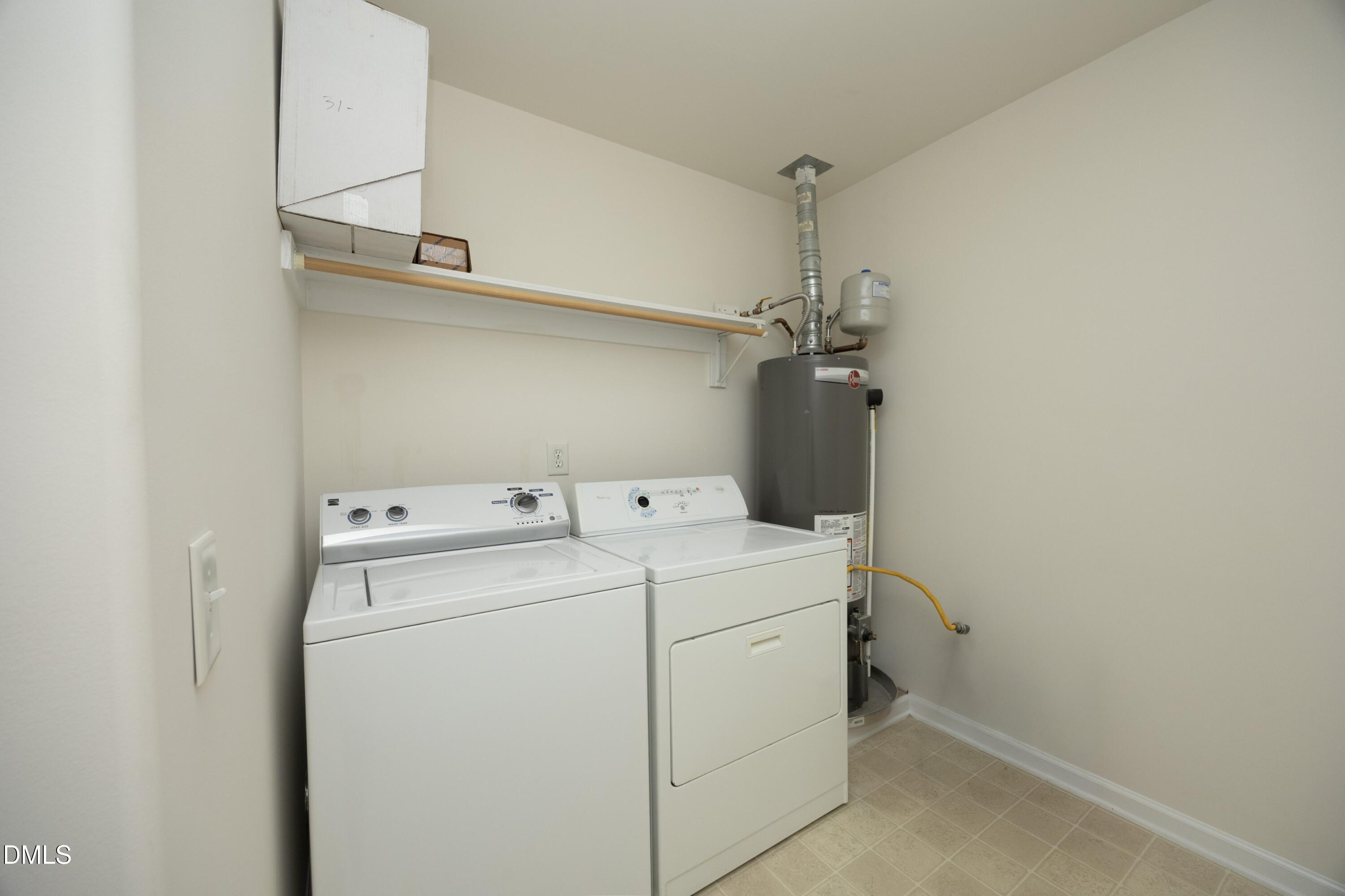 1529 Pebble Creek Crossing Property Photo 17