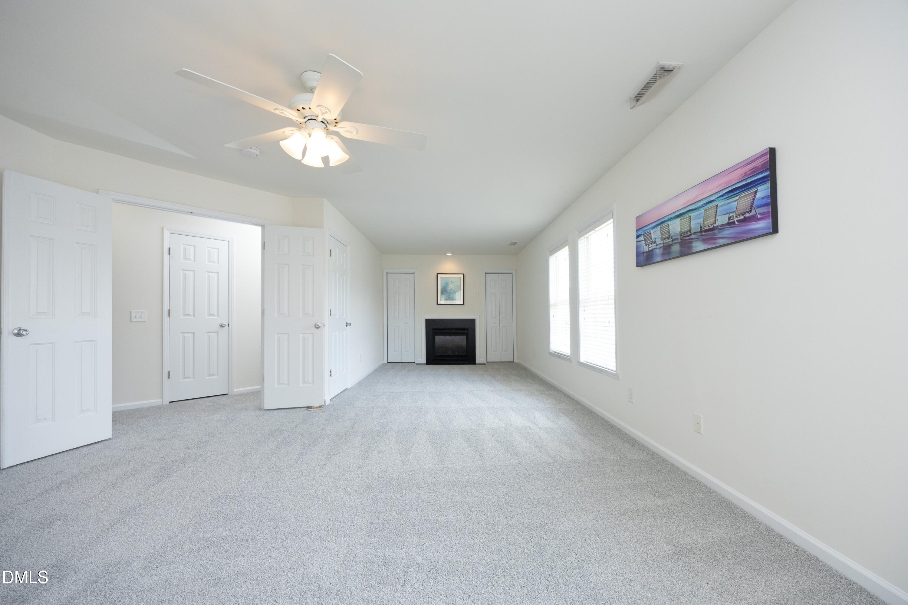 1529 Pebble Creek Crossing Property Photo 20