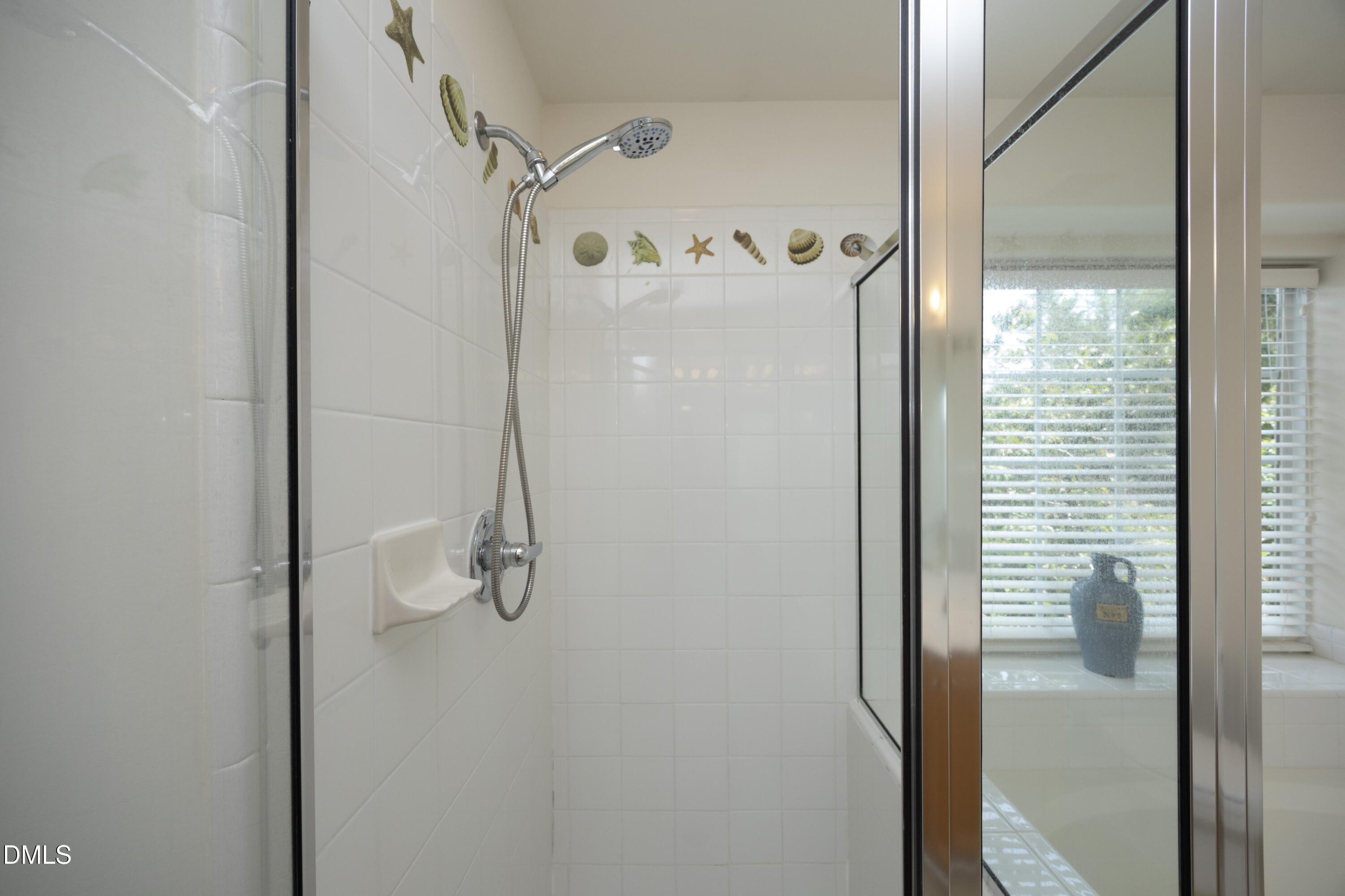 1529 Pebble Creek Crossing Property Photo 27