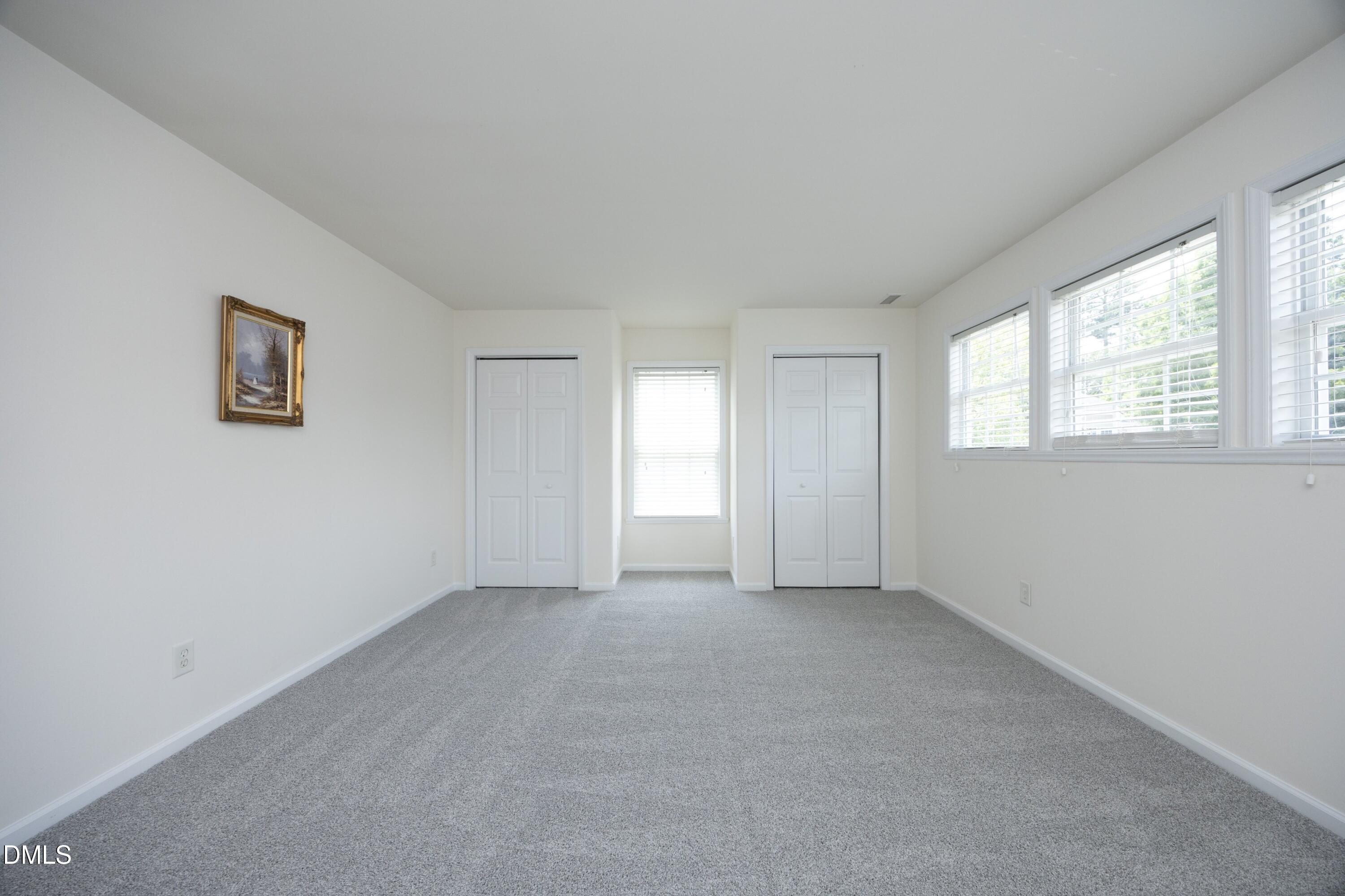 1529 Pebble Creek Crossing Property Photo 29