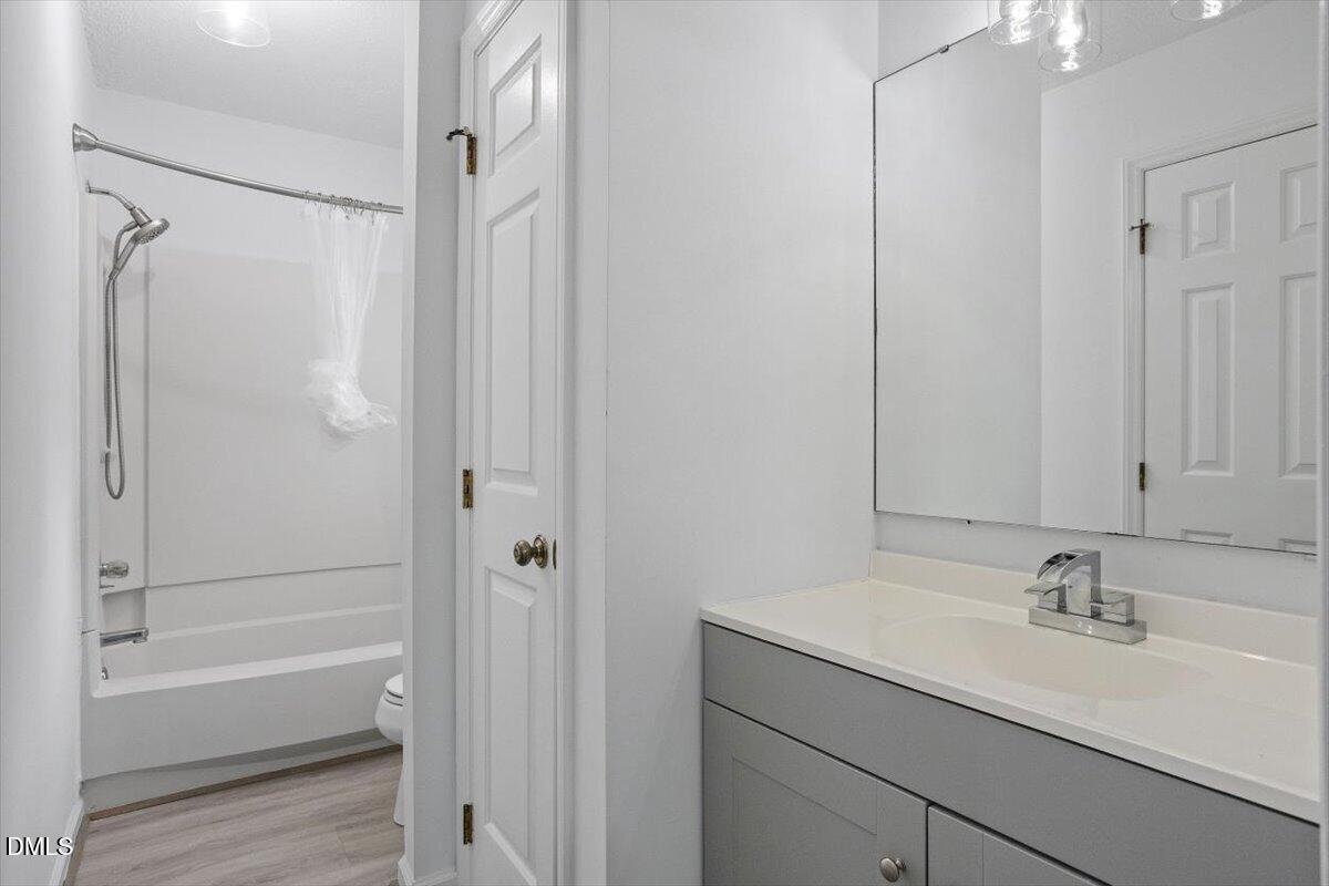 105 Glenn Meadow Court Property Photo 20