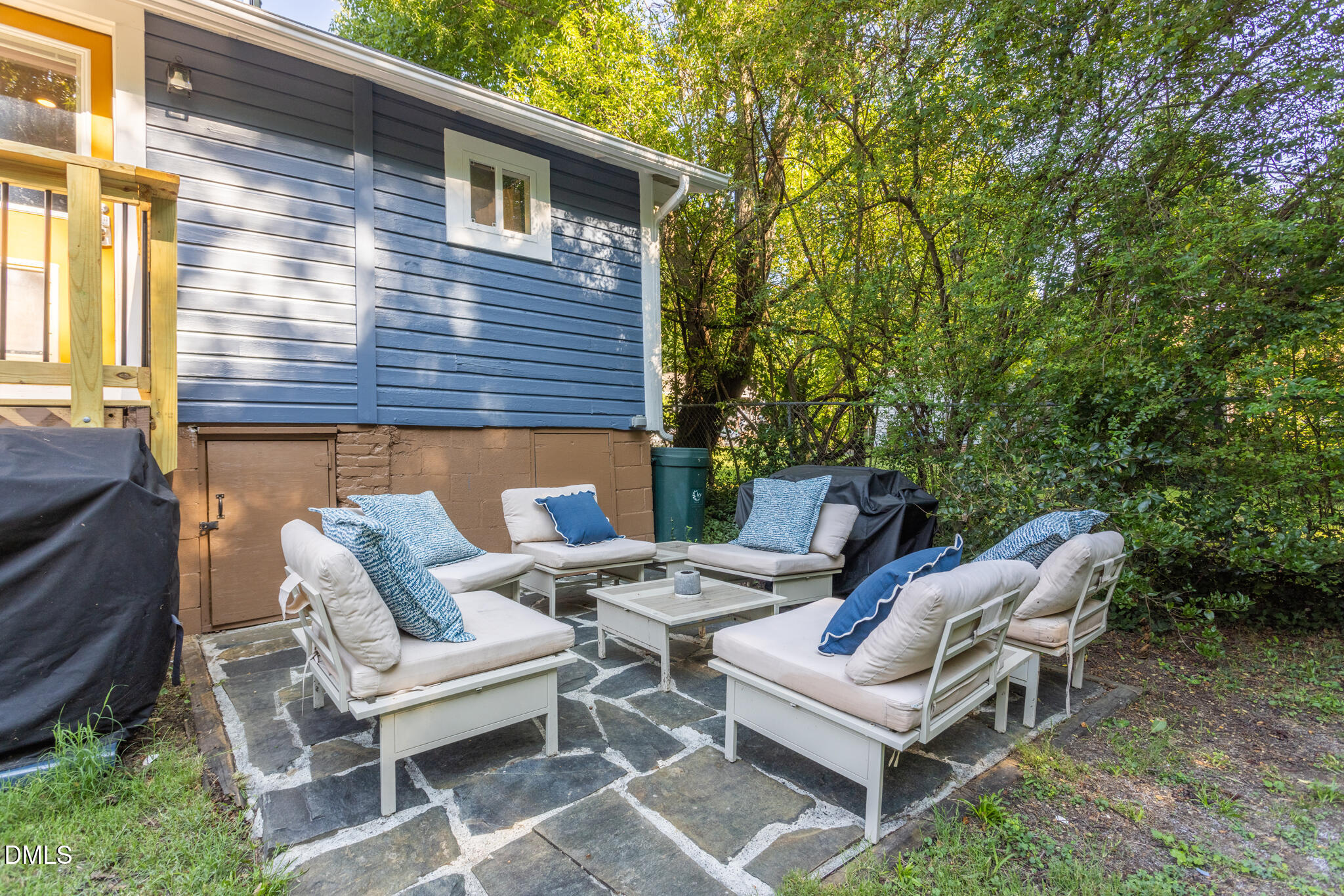 1112 Berkeley Street Property Photo 20