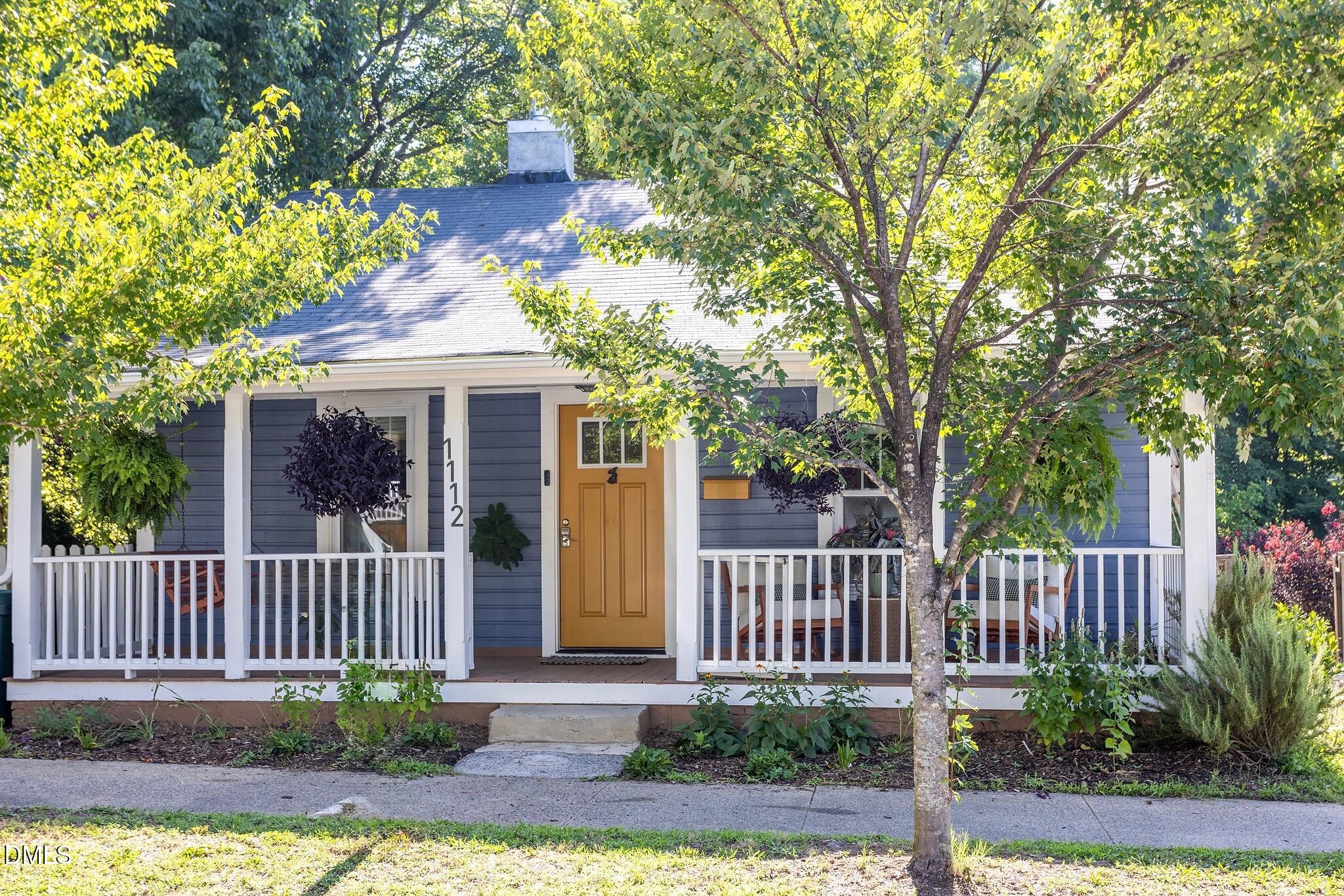 1112 Berkeley Street Property Photo 23