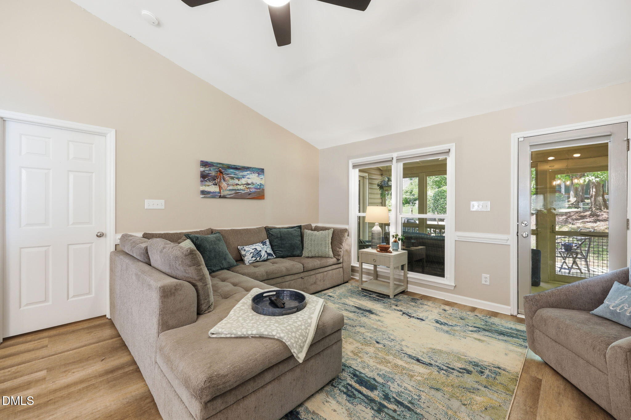 243 Chimney Rise Drive Property Photo 9
