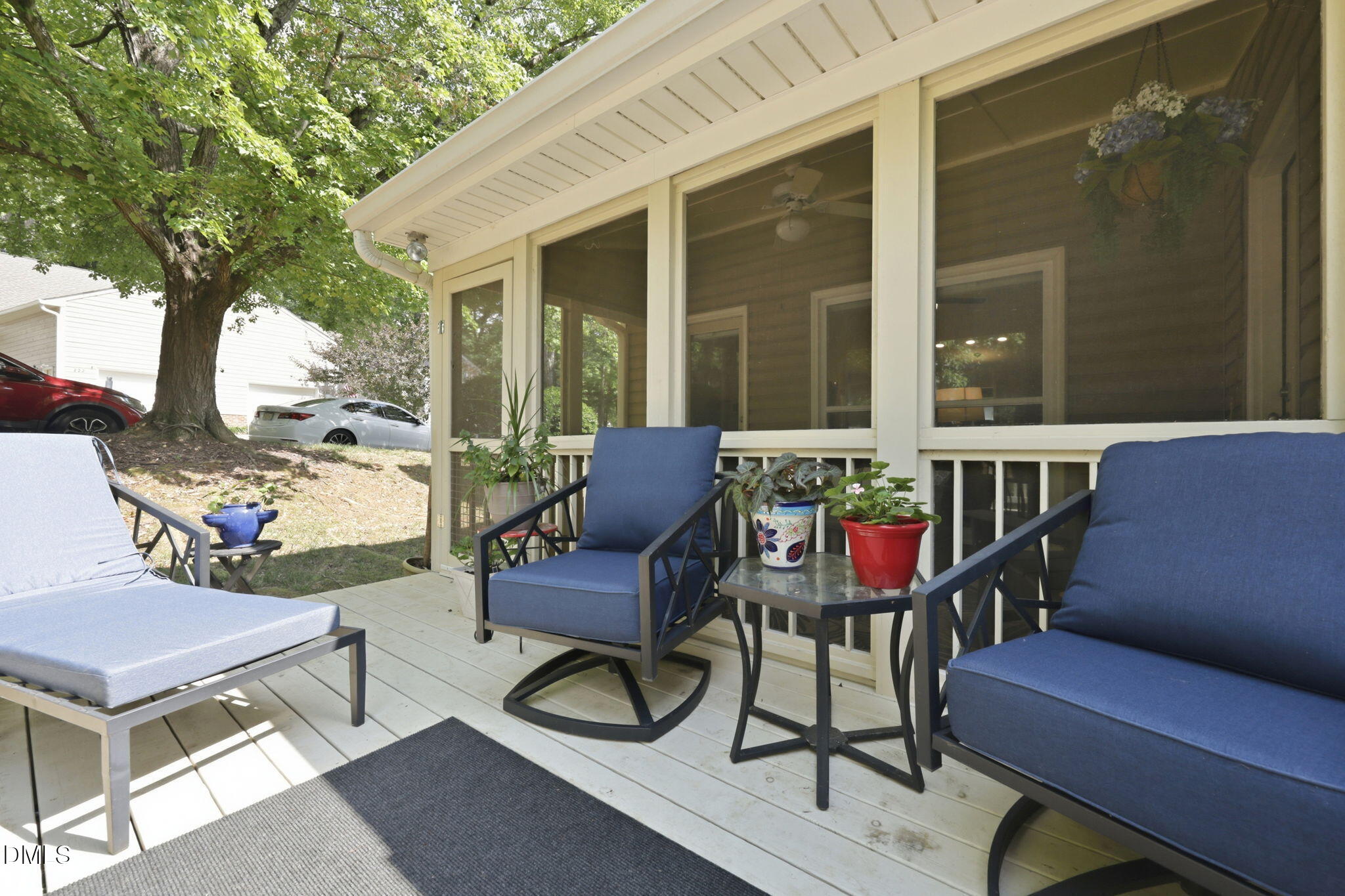 243 Chimney Rise Drive Property Photo 32