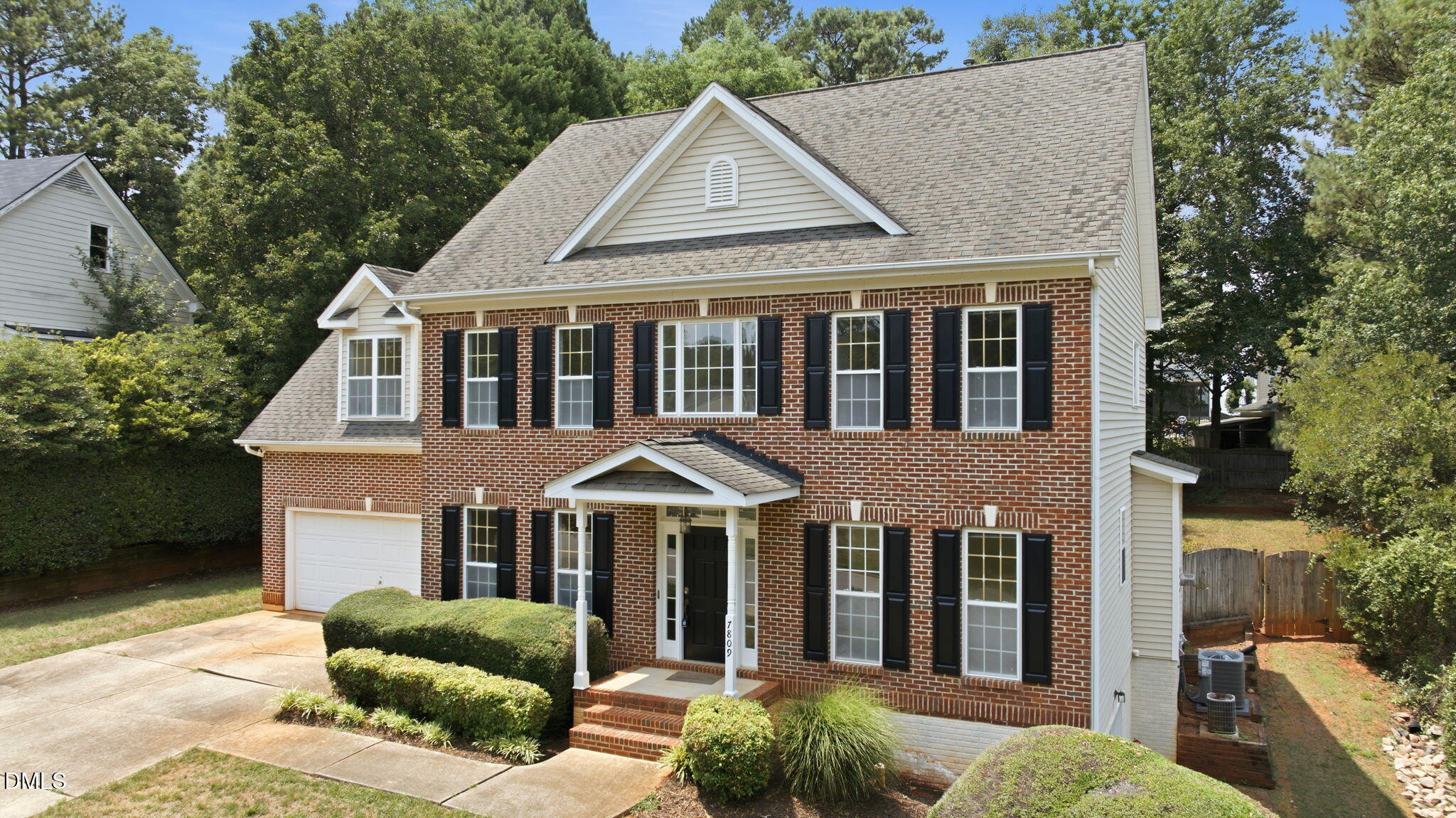 7809 Panther Branch Drive Property Photo 3