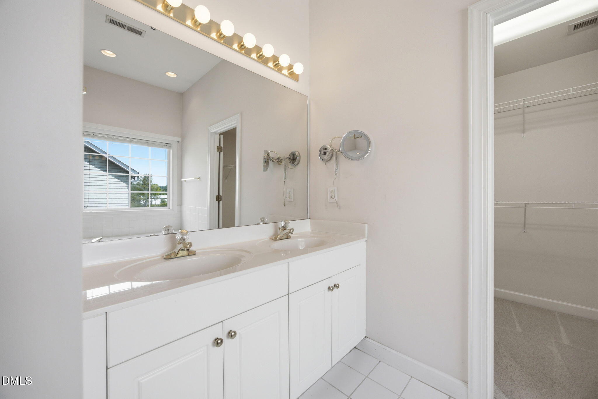 7809 Panther Branch Drive Property Photo 32