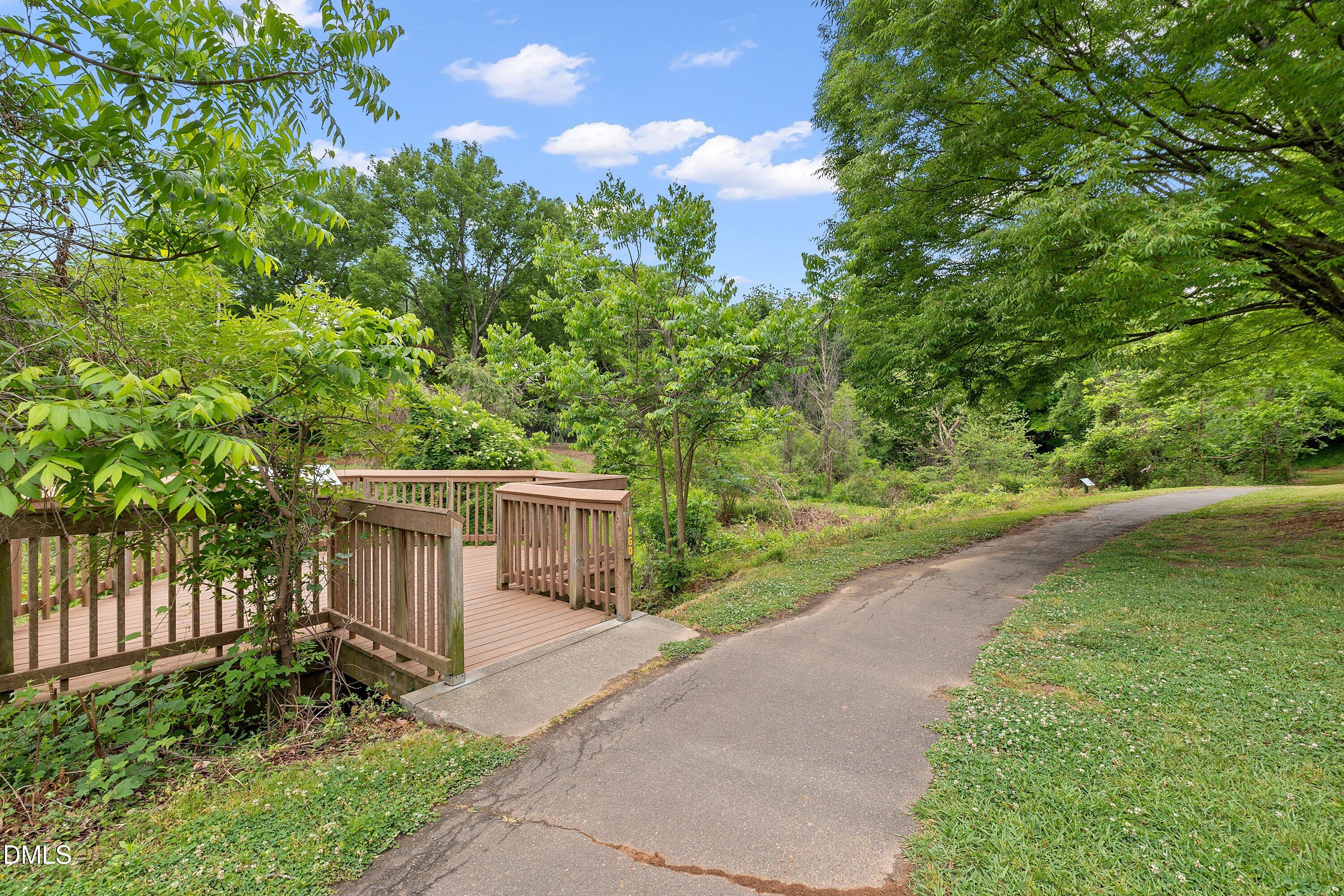 1021 Wirewood Drive 202 Property Photo 42